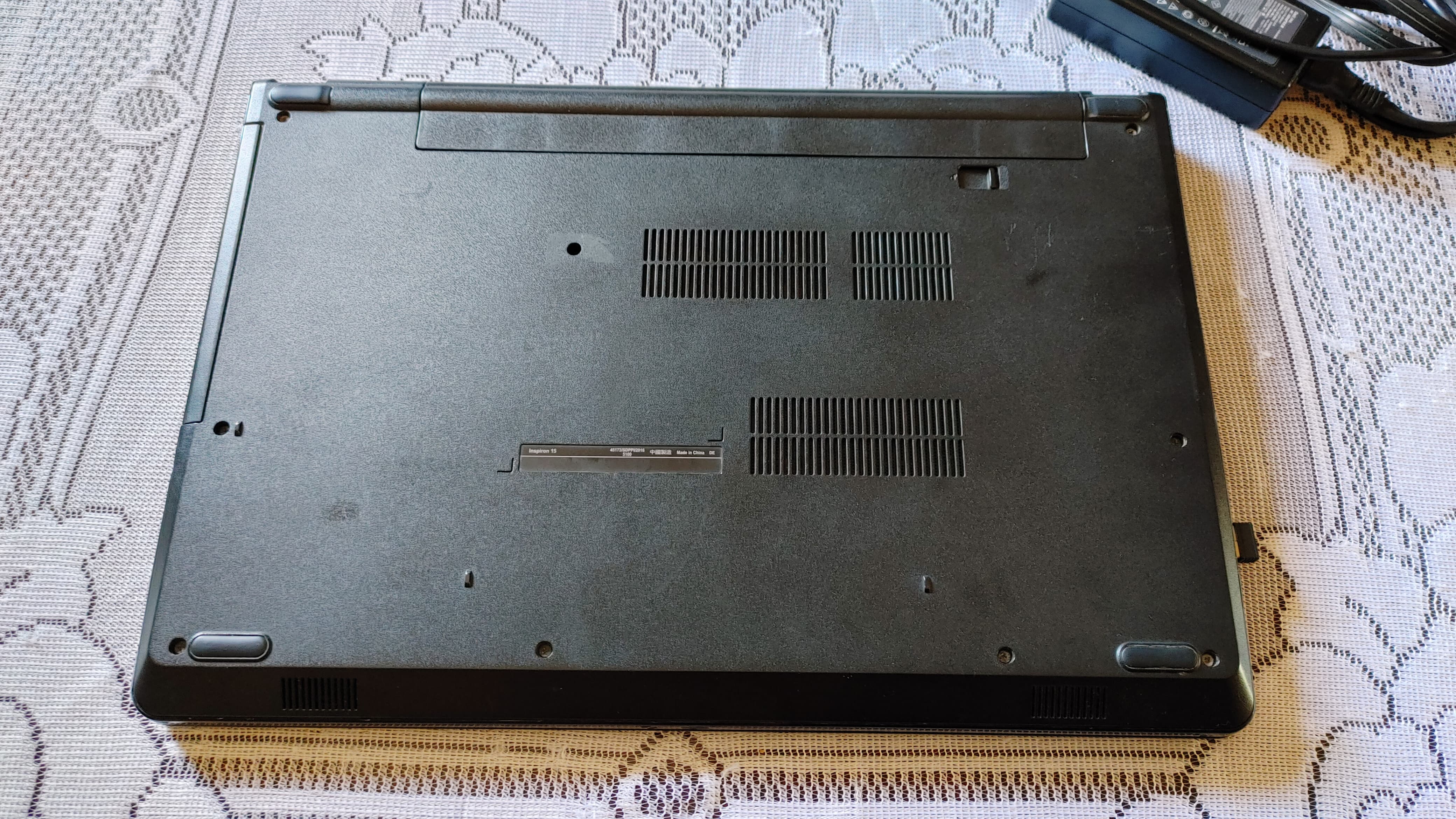 Vendo DELL Inspiron de 8va generación Foto 7277252-4.jpg