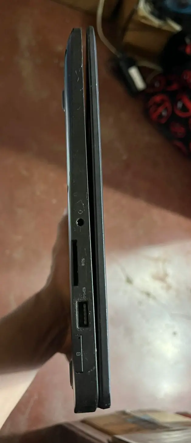 Dell Latitude 14 i7 6tagen ssd 256gb 20gb ram 1 Mes de Garanti Foto 7277370-3.jpg