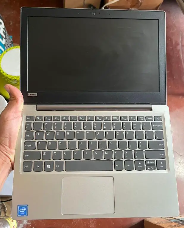 Mini Laptop Lenovo ideapad 11.6 ssd32gb extendible 2gb ram 1M Garantia Foto 7277434-5.jpg