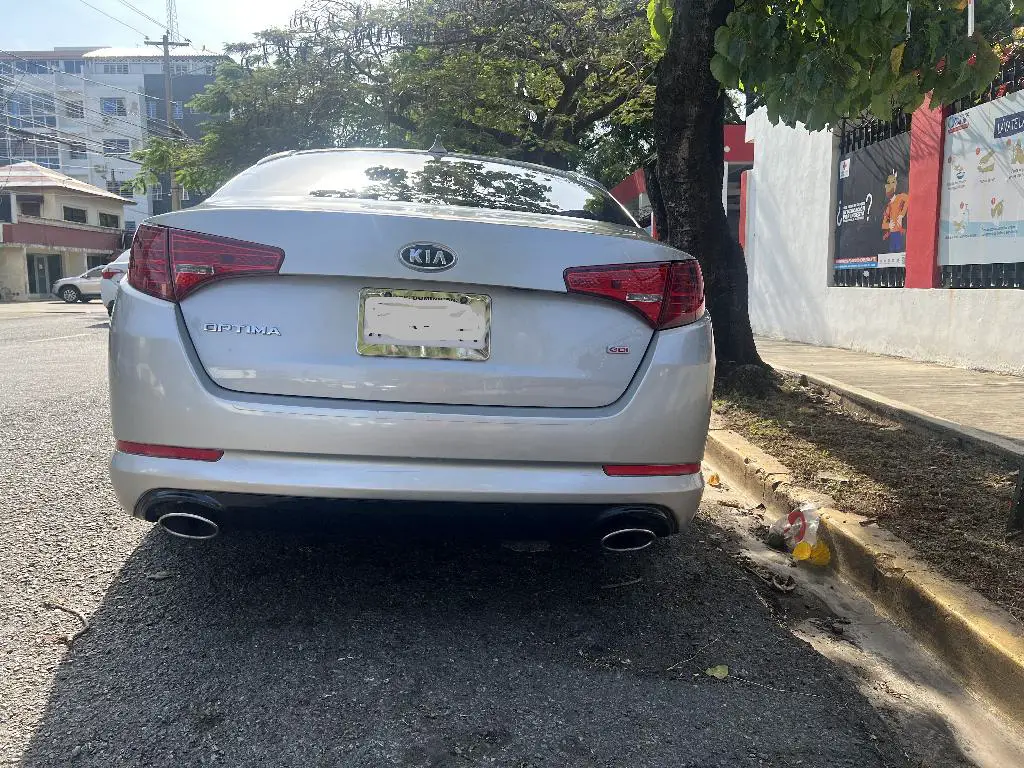 Vendo Kia Optima 2011 Foto 7278179-3.jpg