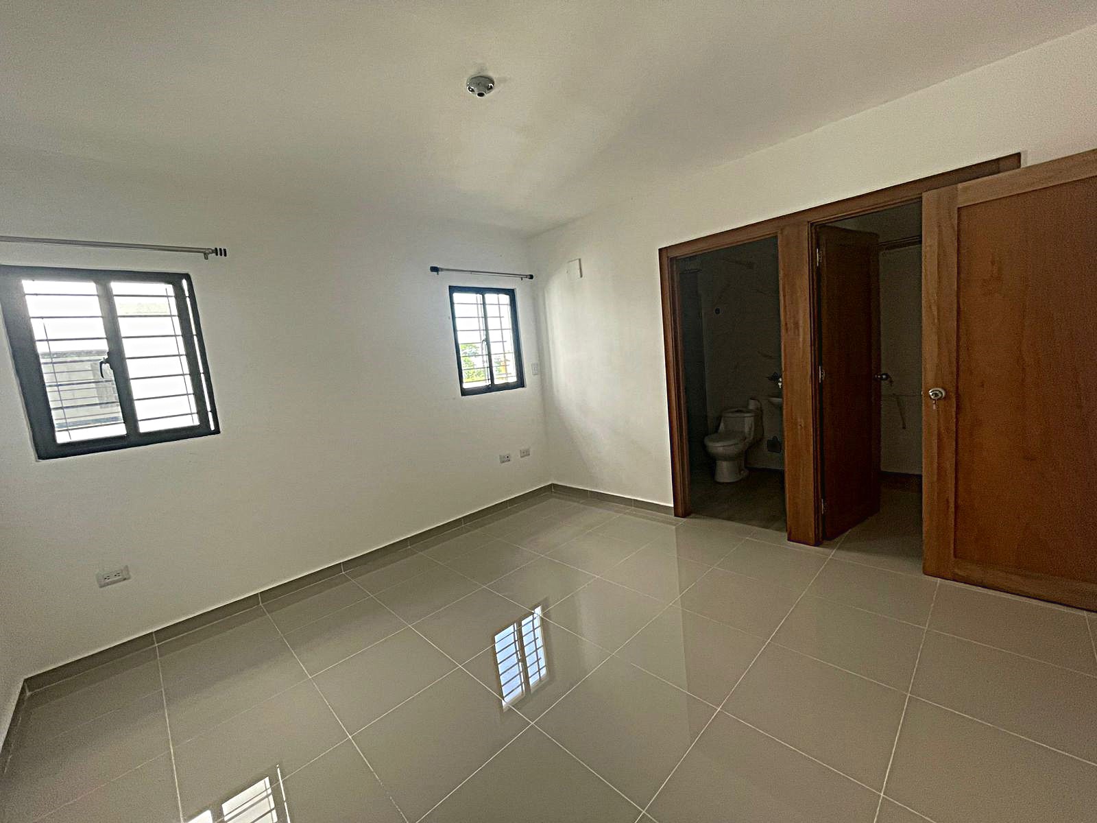 ???? Se Alquila apartamento en Segundo Nivel en Los Llanos de Gurabo – Foto 7278459-5.jpg