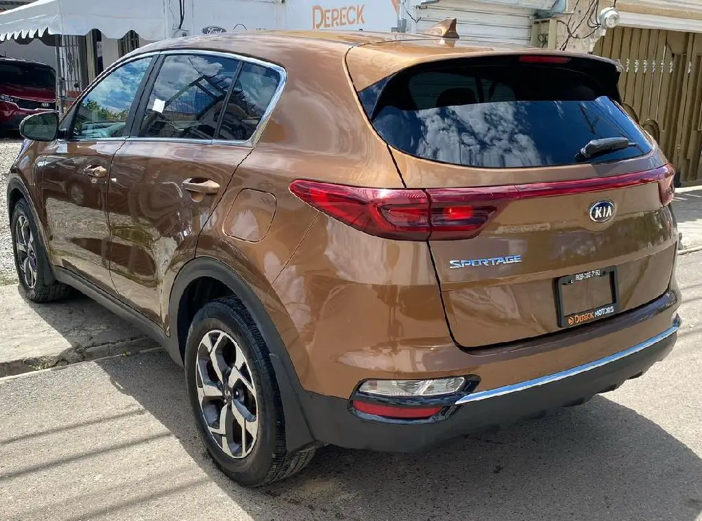KIA SPORTAGE LX 2020 Foto 7278587-3.jpg