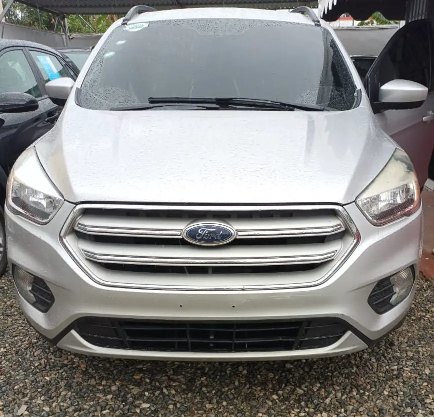 FORD ESCAPE 2018 Foto 7278618-2.jpg