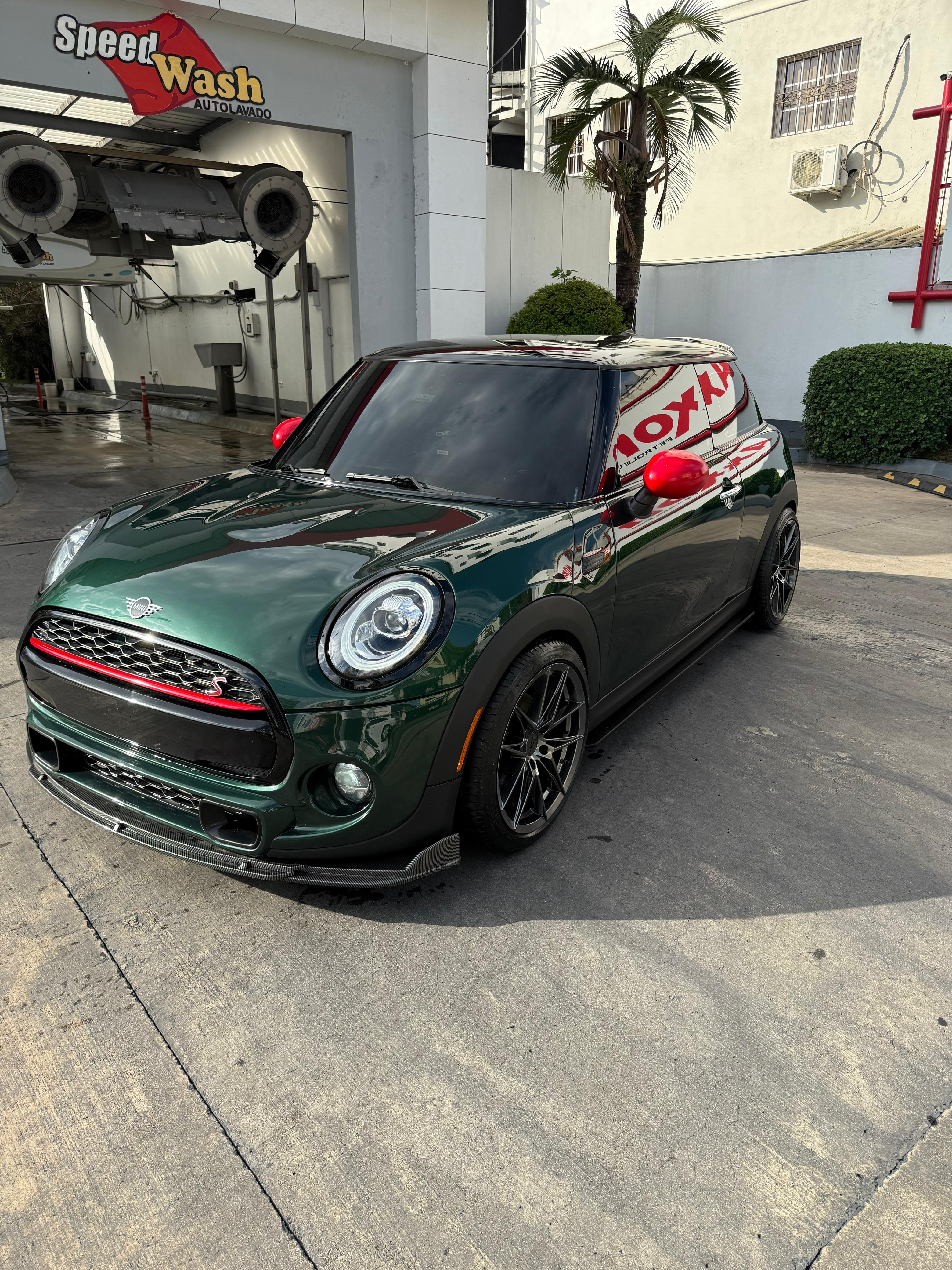 mini Cooper Hardtop 2019 CleanCarfax Foto 7278646-3.jpg