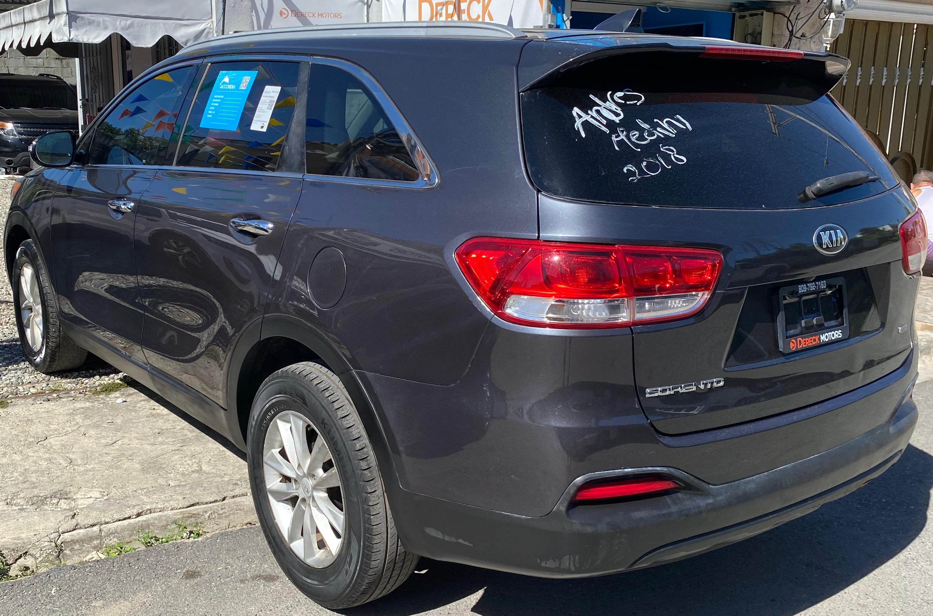 KIA SORENTO LX 2018 Foto 7278788-3.jpg