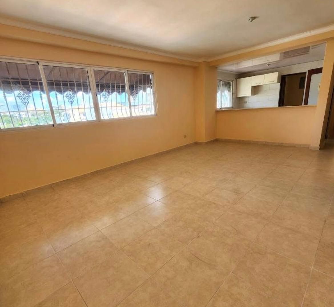 Apartamento de 3 Habitaciones en Venta en la Av. Ecológica.  Foto 7279072-3.jpg