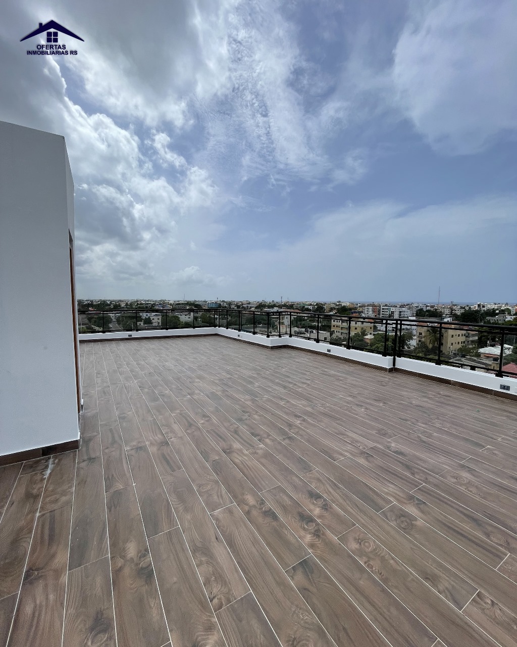 Se venden apartamentos en Torre Moderna en Tropical del Este Foto 7279161-14.jpg
