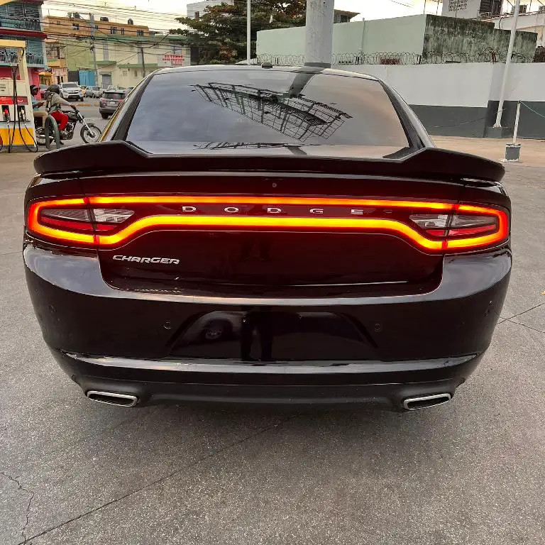 Dodge Charger SXT 2019 Foto 7279298-6.jpg