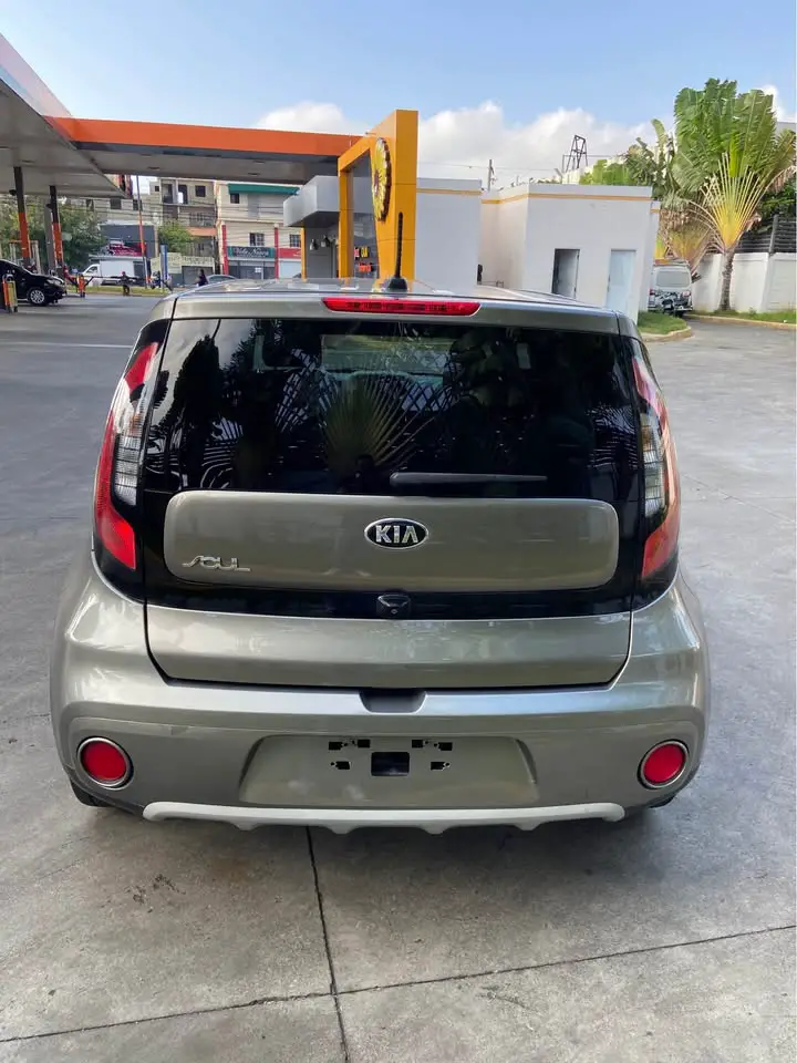 KIA SOUL S 2019  ÓPTIMAS CONDICIONES CLEAN CARFAX Foto 7279448-2.jpg