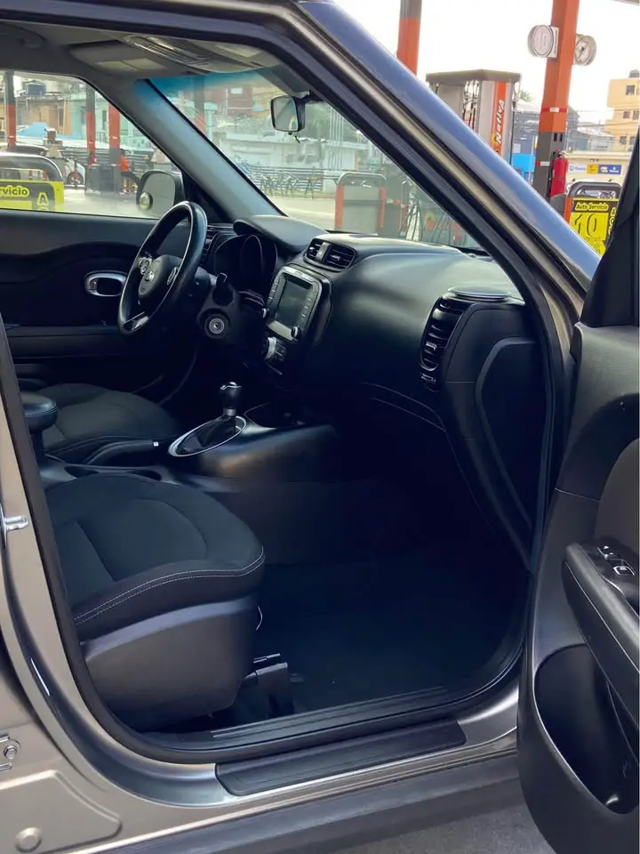 KIA SOUL S 2019  ÓPTIMAS CONDICIONES CLEAN CARFAX Foto 7279448-3.jpg