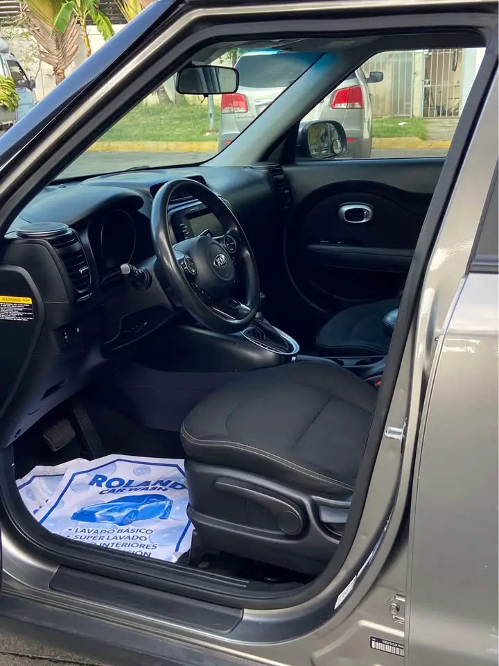 KIA SOUL S 2019  ÓPTIMAS CONDICIONES CLEAN CARFAX Foto 7279448-4.jpg