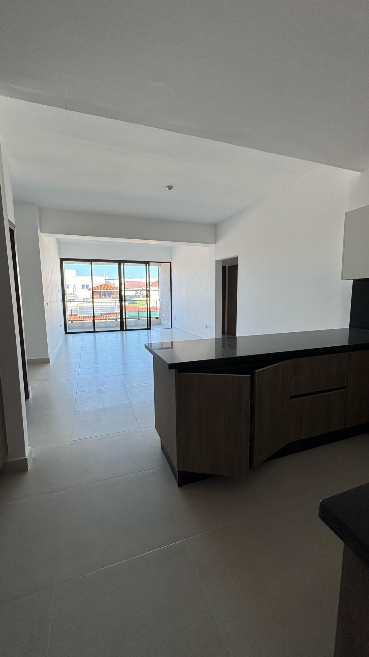 Apartamento 4to. Nivel en Arroyo Hondo Viejo Foto 7279660-1.jpg