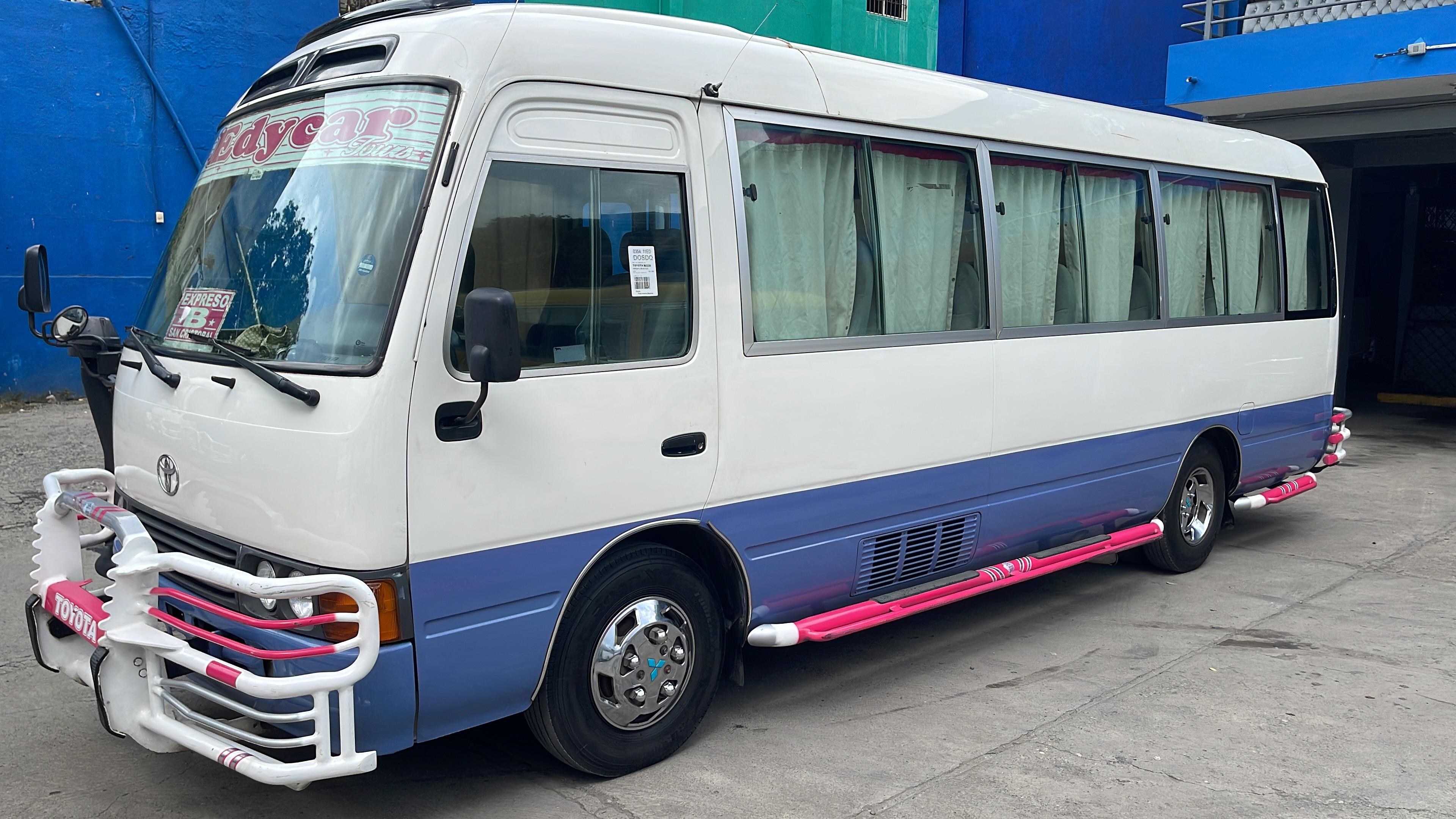 Toyota coaster 2015 original  Foto 7279770-1.jpg