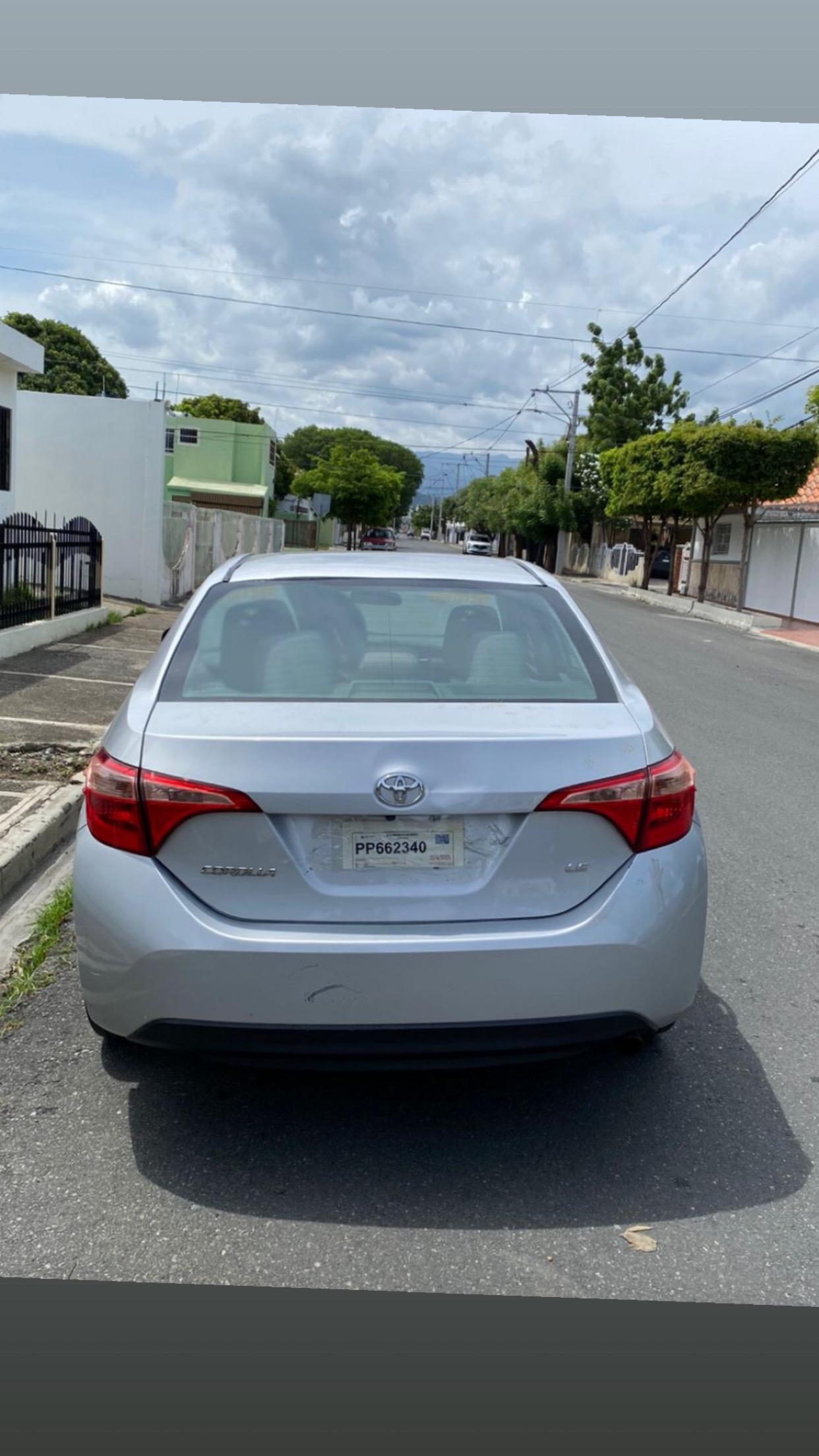Toyota Corolla LE 2018  en Peravia Foto 7279895-3.jpg