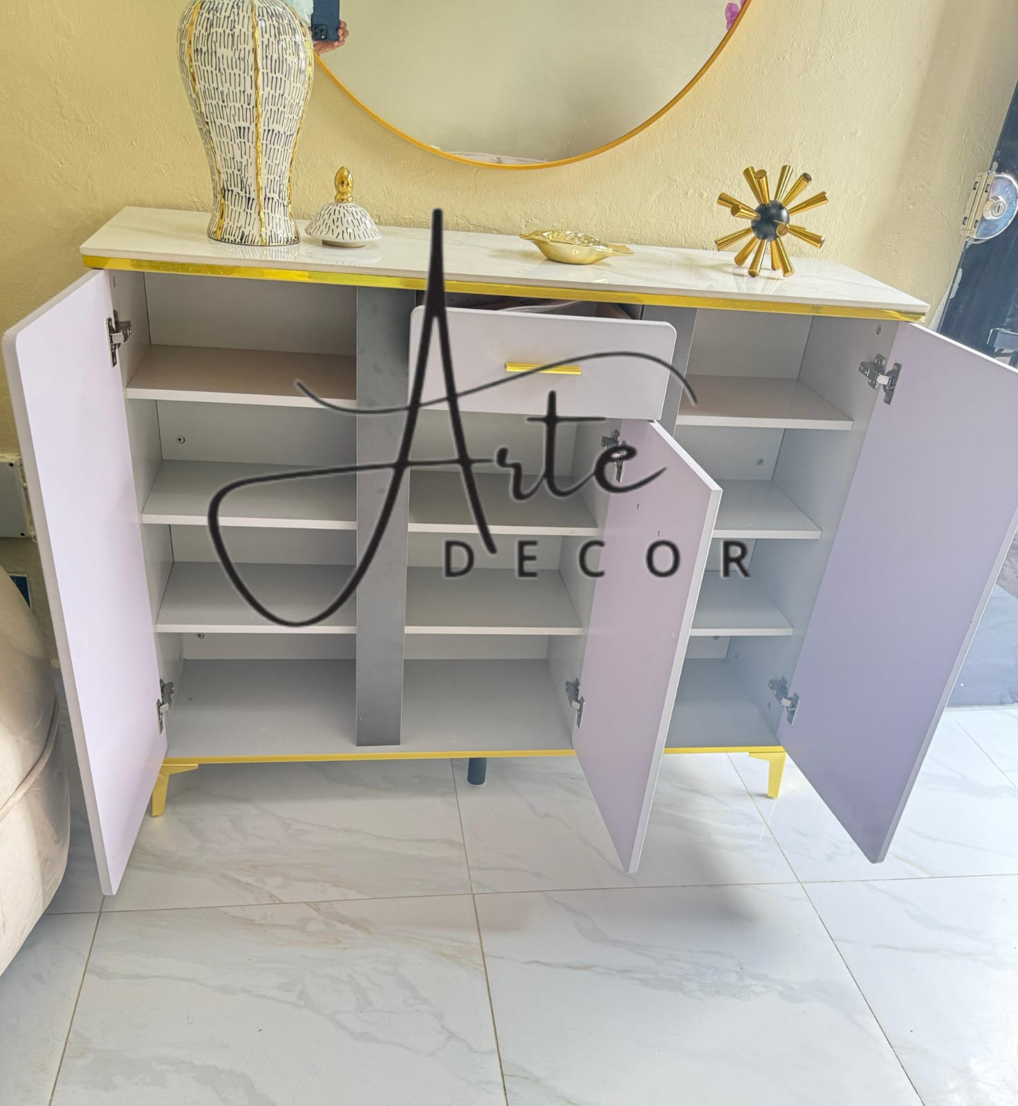 Credenza  blanca  Foto 7279936-4.jpg