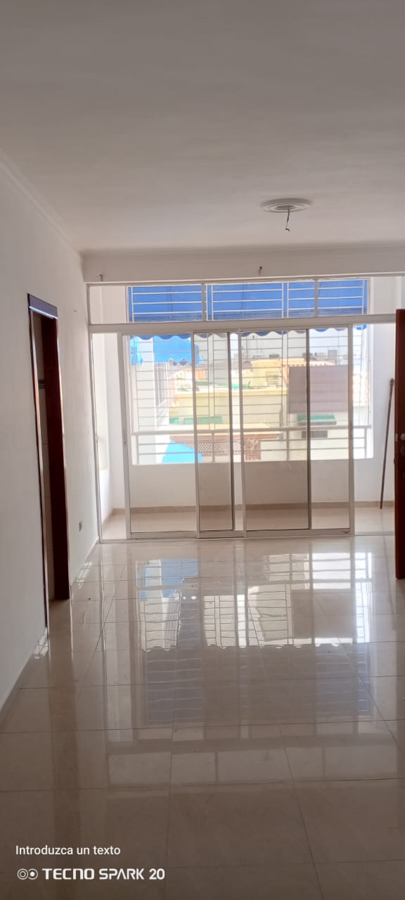 Se Vende Apartamento En Paraíso Oriental Por El Jumbo De La Aut De San Foto 7280029-1.jpg