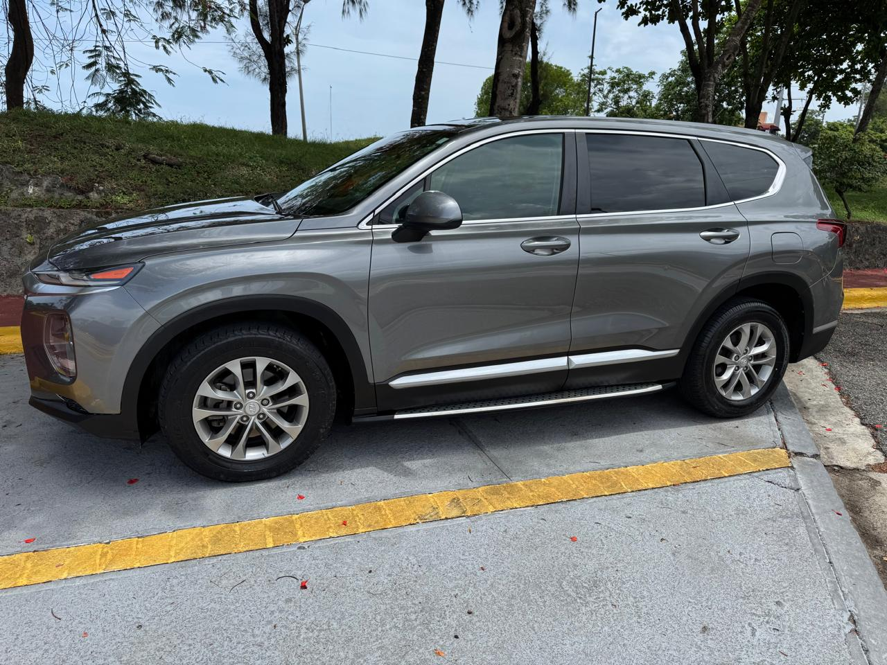 Hyundai Santa Fe SE 2019 impecable Foto 7280678-10.jpg