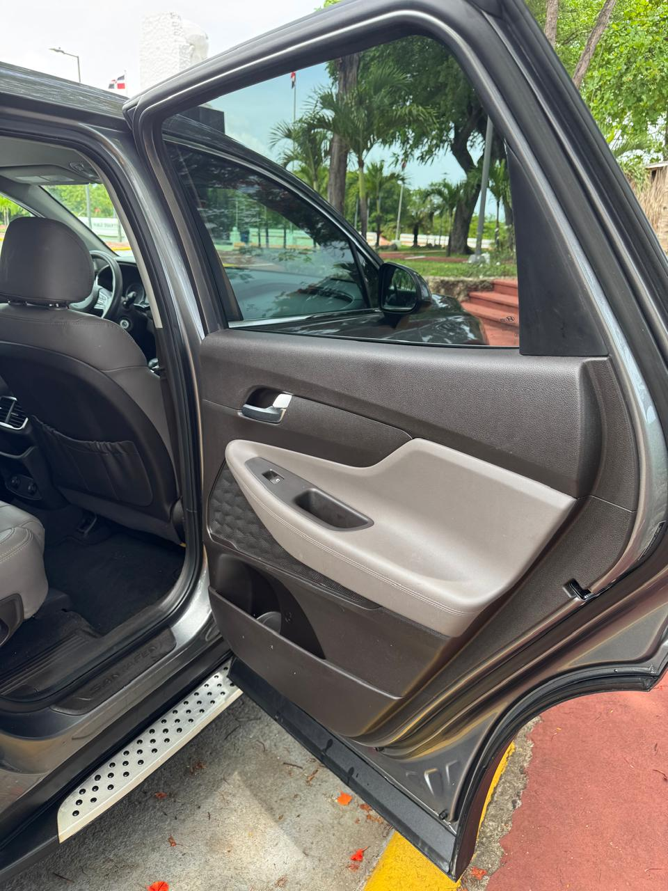 Hyundai Santa Fe SE 2019 impecable Foto 7280678-13.jpg