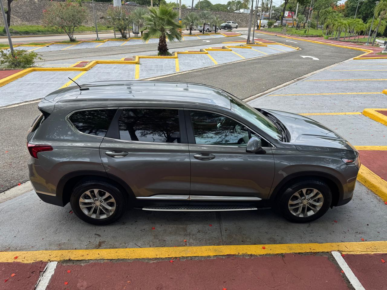 Hyundai Santa Fe SE 2019 impecable Foto 7280678-7.jpg