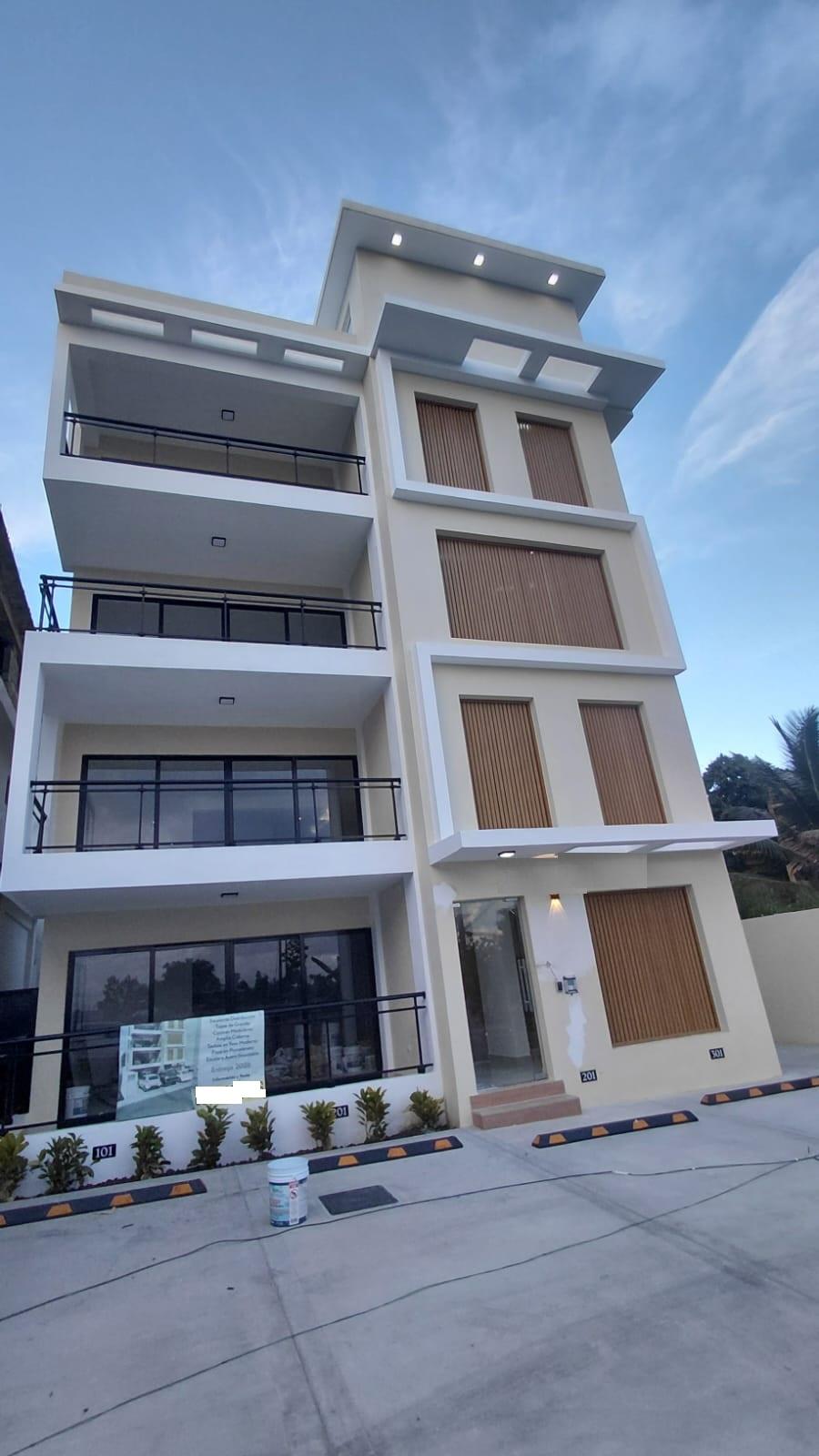 Apartamentos en Mirador del Oeste de 112 m2 y tres habitaciones Foto 7280911-2.jpg