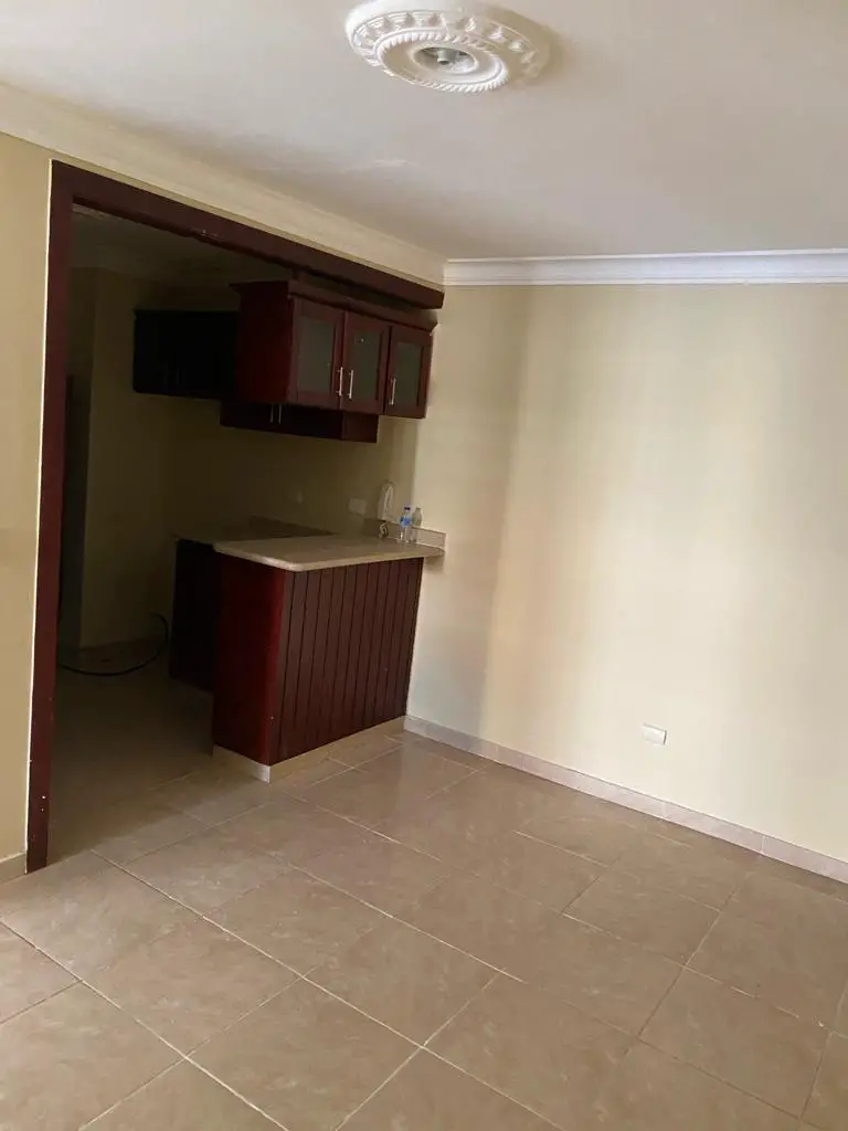 vendo Apartamento 4to nivel en san isidro de 3 dormitorios  Foto 7281470-2.jpg