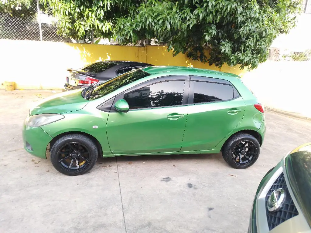 Mazda Demio 2010 Foto 7281516-2.jpg