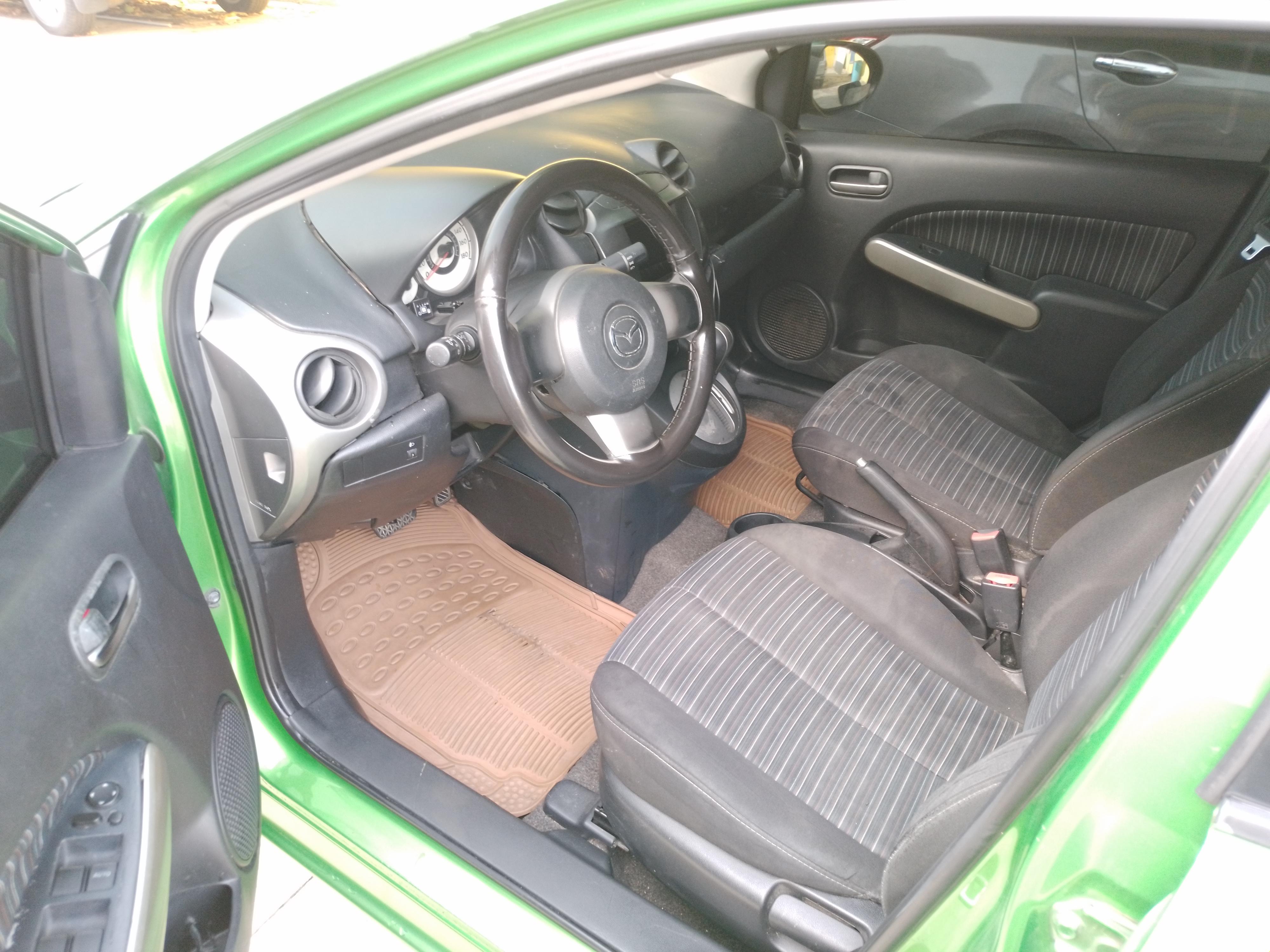 Mazda Demio 2010 Foto 7281516-6.jpg