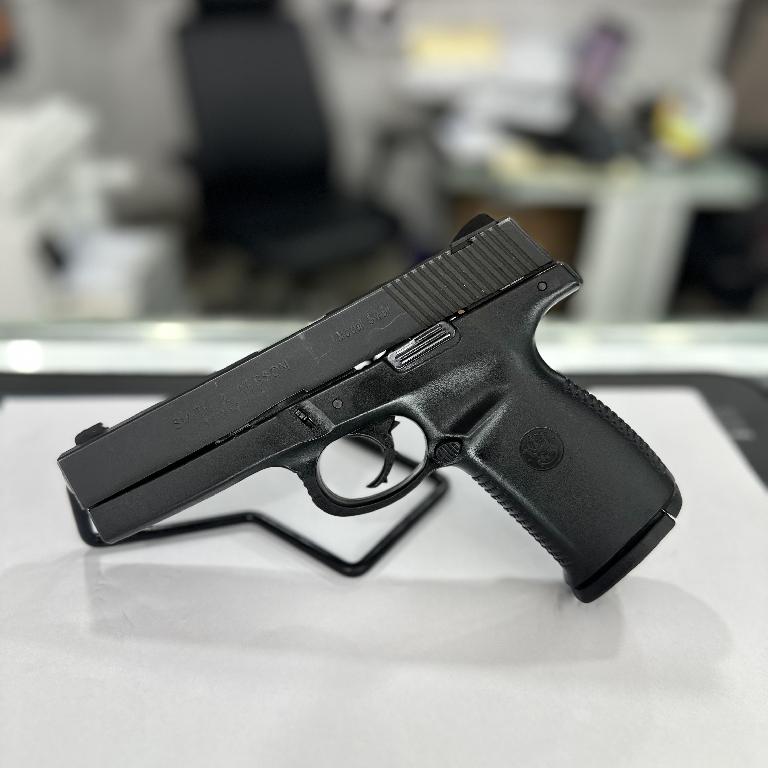 Smith y wesson SW9  Foto 7282110-1.jpg
