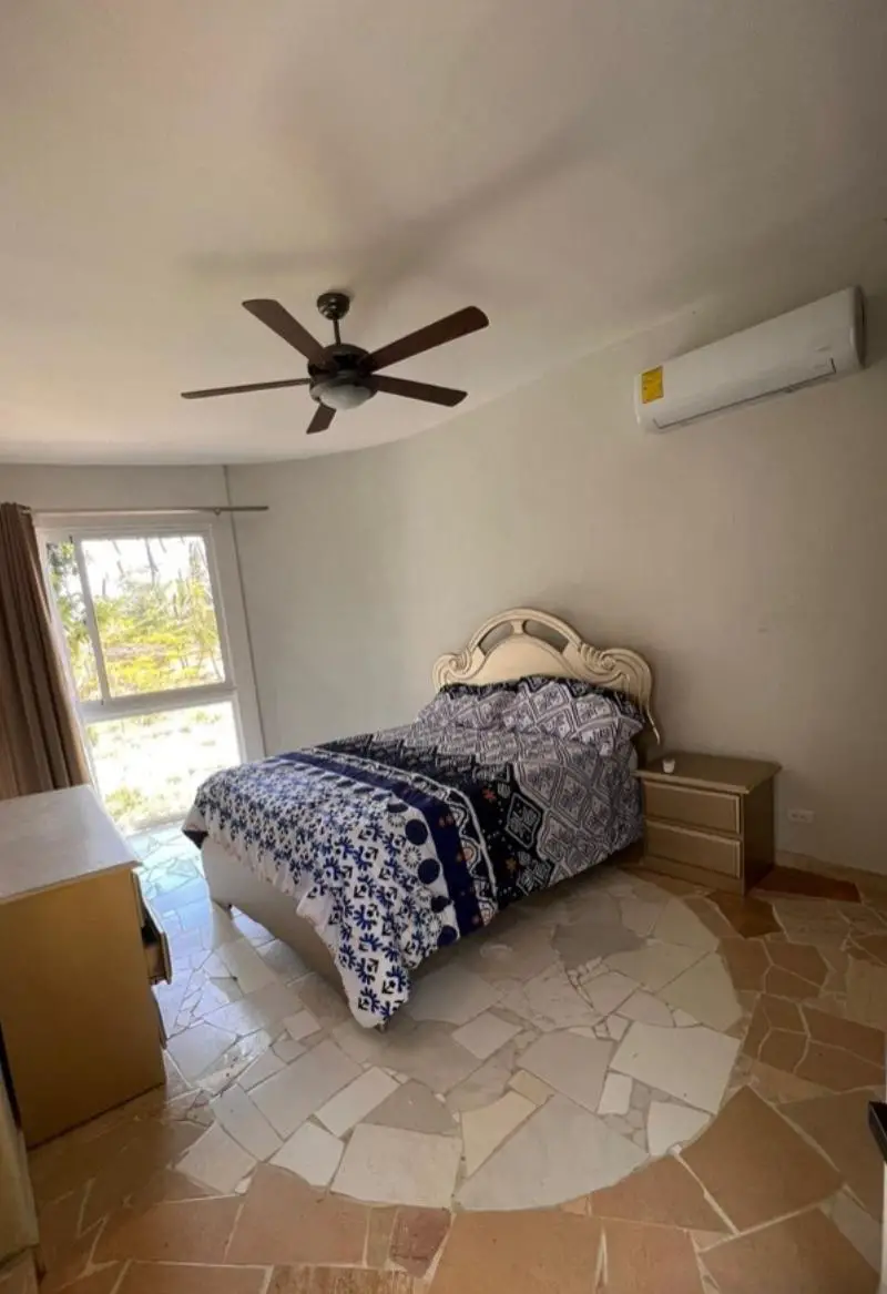 Vendo Exclusiva Villa 3 Niveles AMUEBLADA en LOS GUAYACANES JUAN DOLIO Foto 7282279-12.jpg