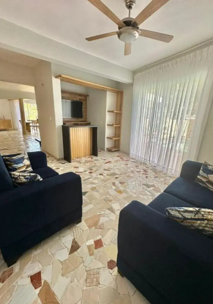 Vendo Exclusiva Villa 3 Niveles AMUEBLADA en LOS GUAYACANES JUAN DOLIO Foto 7282279-14.jpg