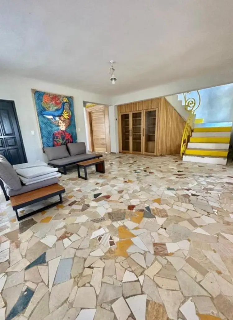 Vendo Exclusiva Villa 3 Niveles AMUEBLADA en LOS GUAYACANES JUAN DOLIO Foto 7282279-9.jpg