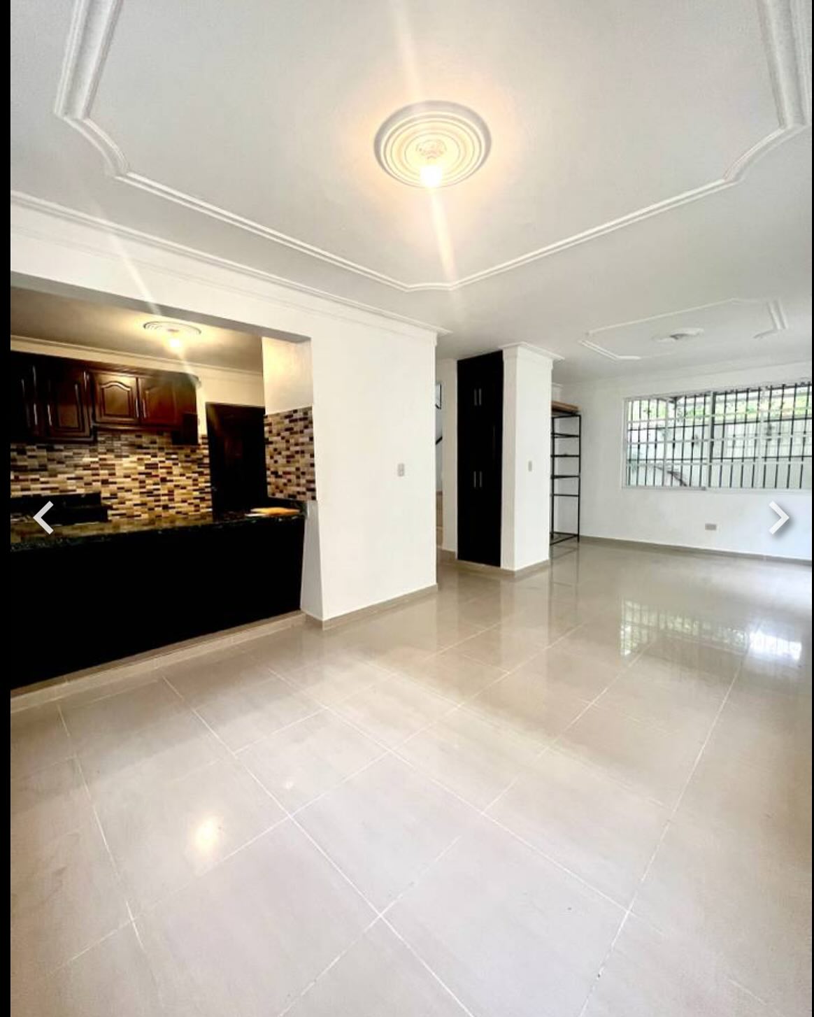 VPI-V 2025-0037 Vendo Casa Avenida Hispanoamericana Santiago República Foto 7282292-2.jpg
