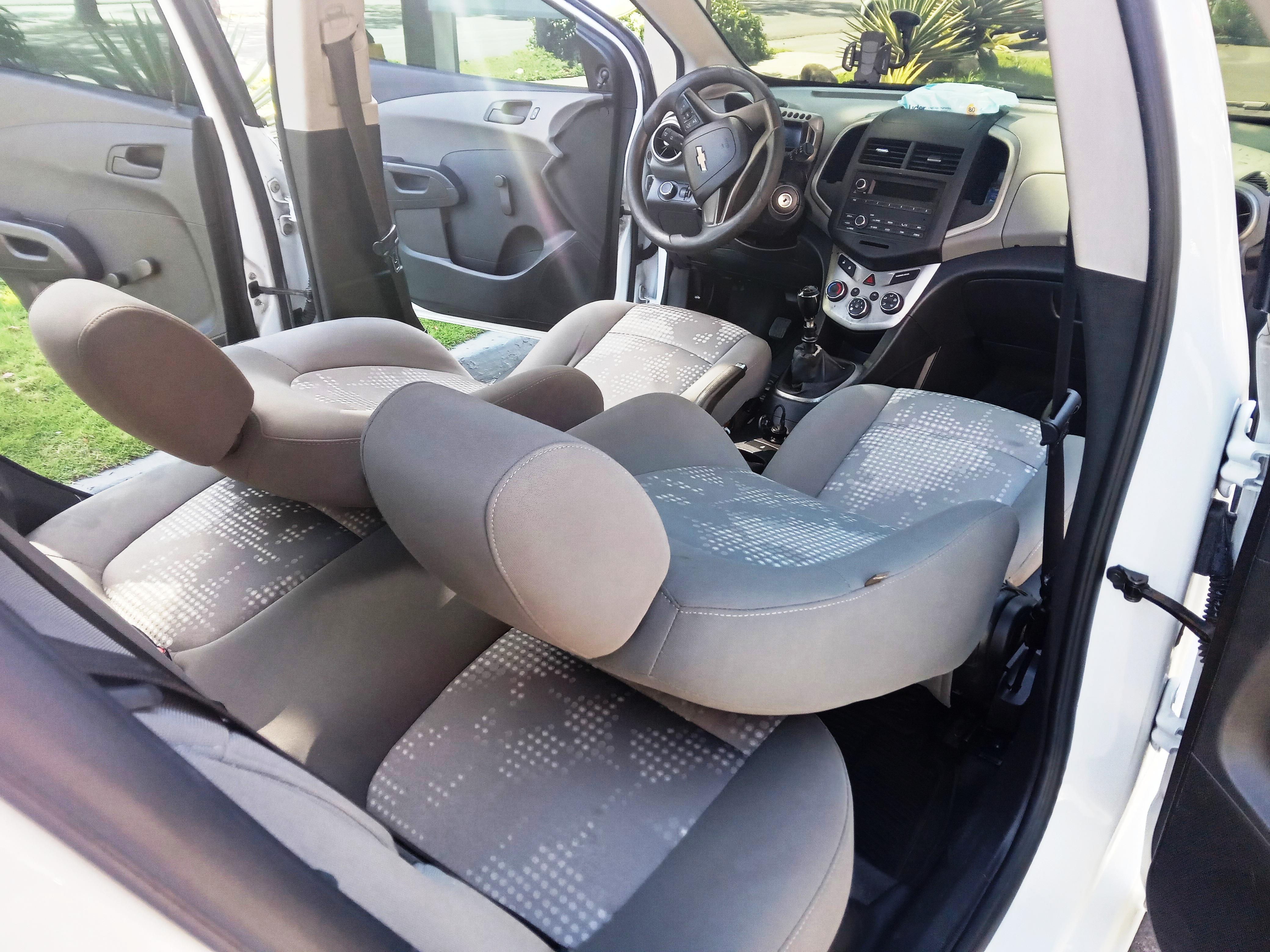 Chevy Sonic LS Hatchback 2015 Manual  Foto 7282314-11.jpg