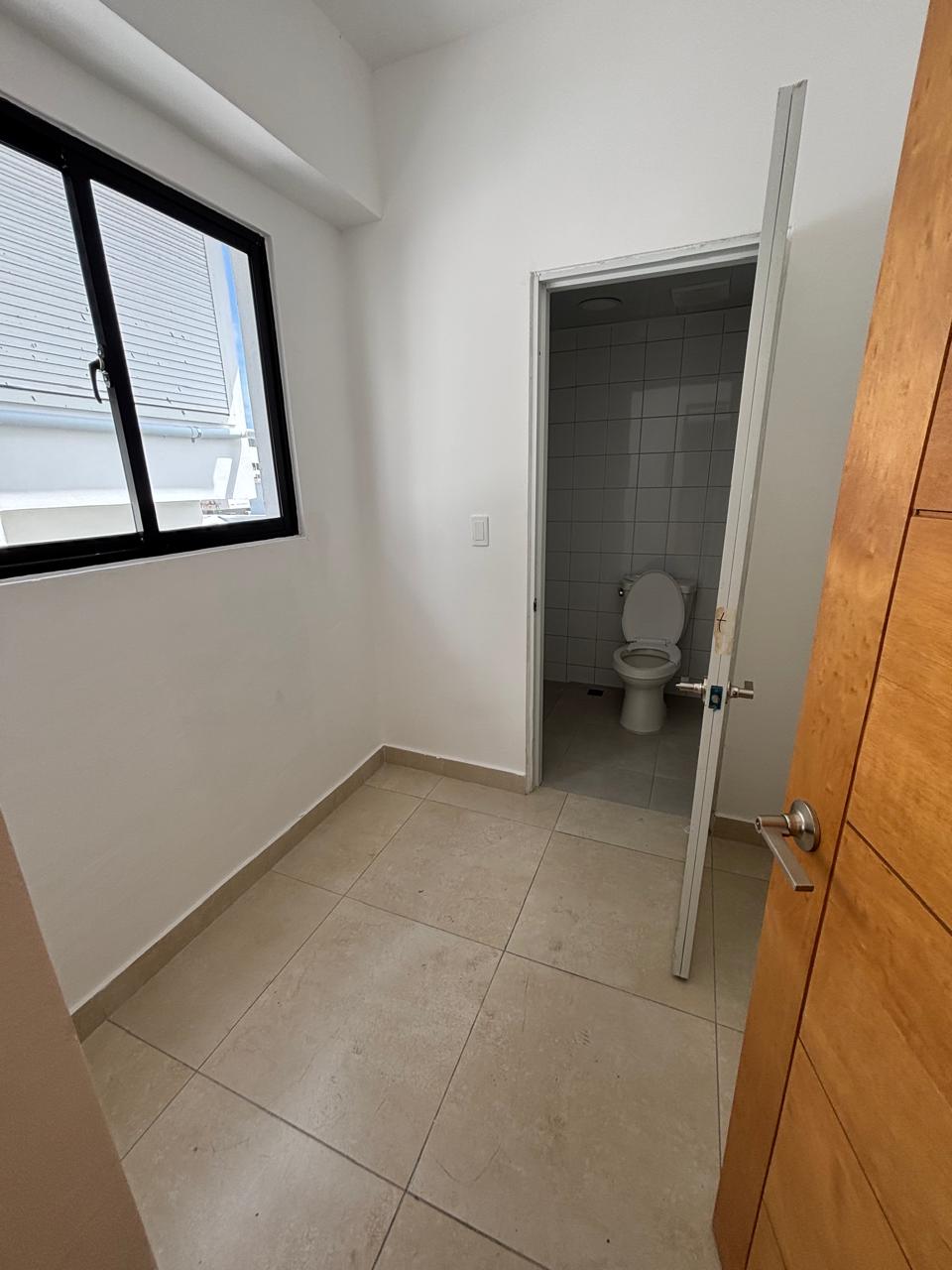 Venta de amplio penthouse en Evaristo Morales Foto 7282346-13.jpg