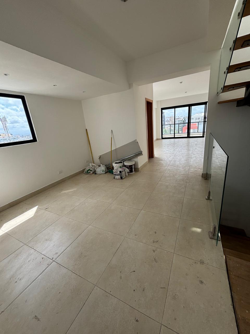 Venta de amplio penthouse en Evaristo Morales Foto 7282346-4.jpg