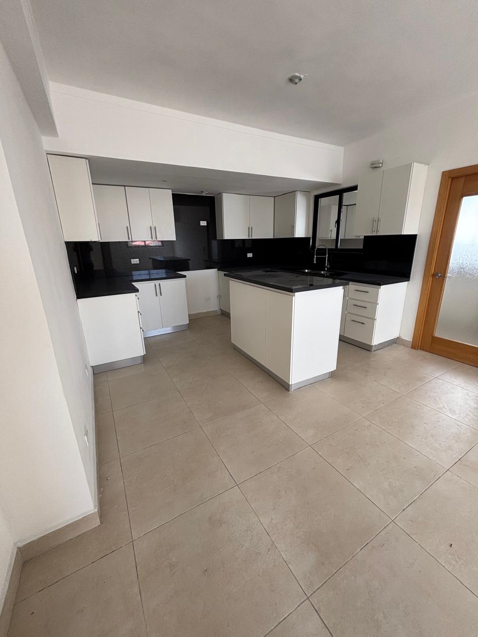Venta de amplio penthouse en Evaristo Morales Foto 7282346-7.jpg