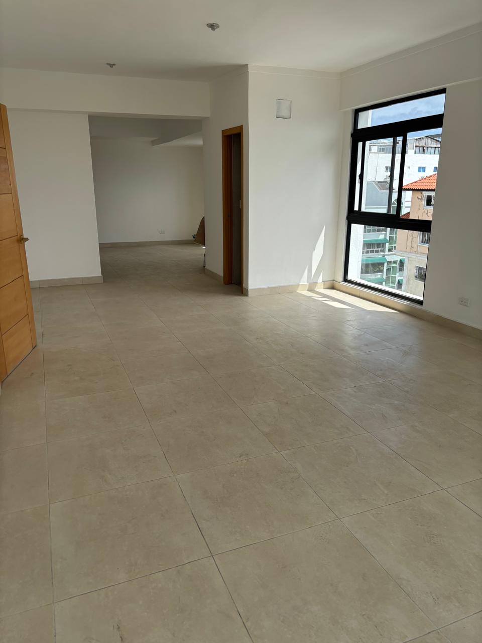 Venta de amplio penthouse en Evaristo Morales Foto 7282346-8.jpg