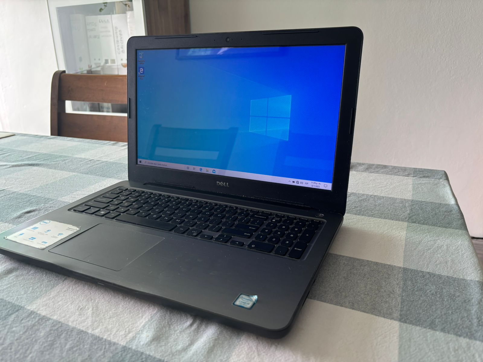 Dell Inspiron 15 5000 Series Foto 7282434-4.jpg