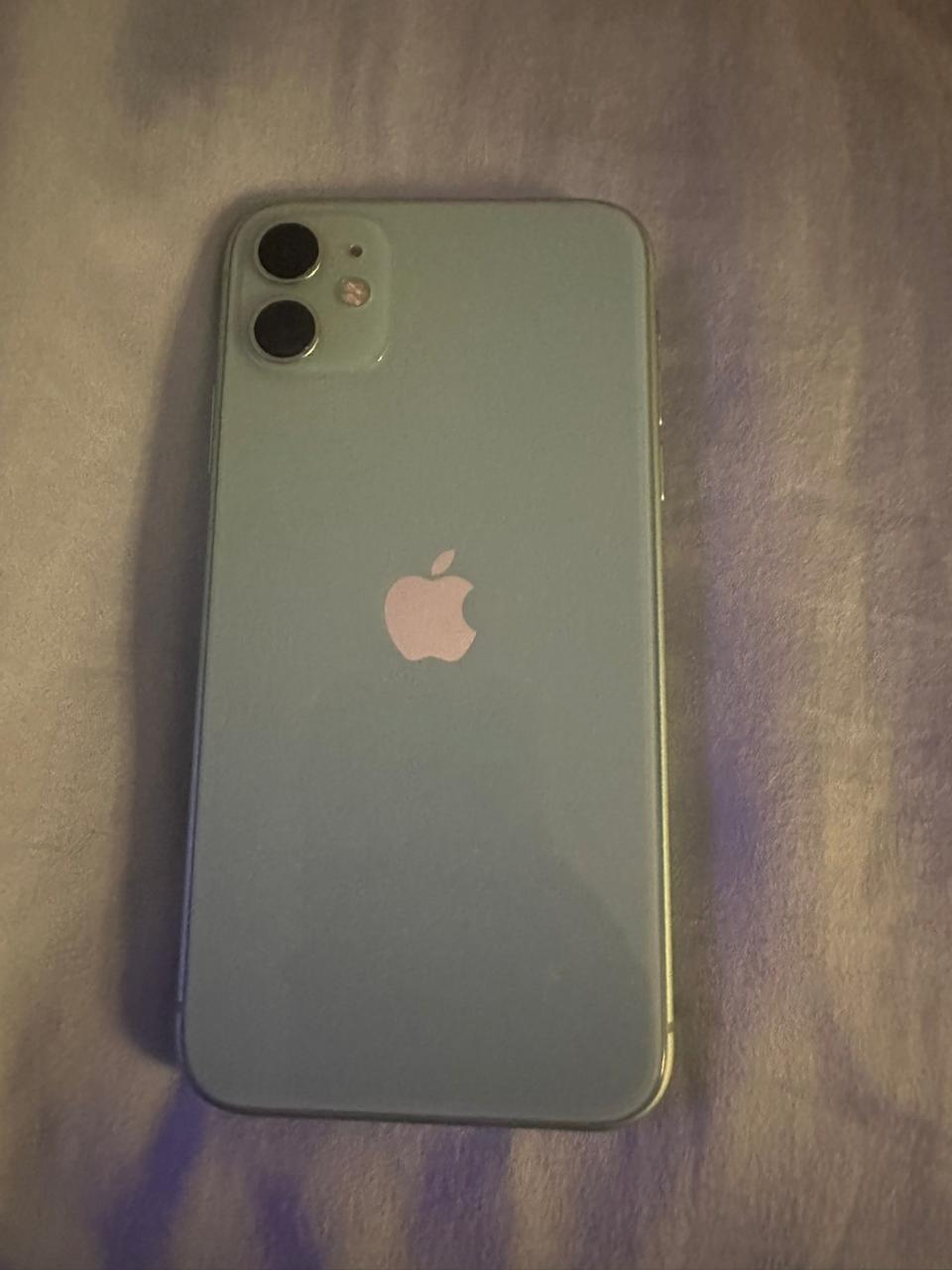 Celular Iphone 11 verde  Foto 7282570-1.jpg