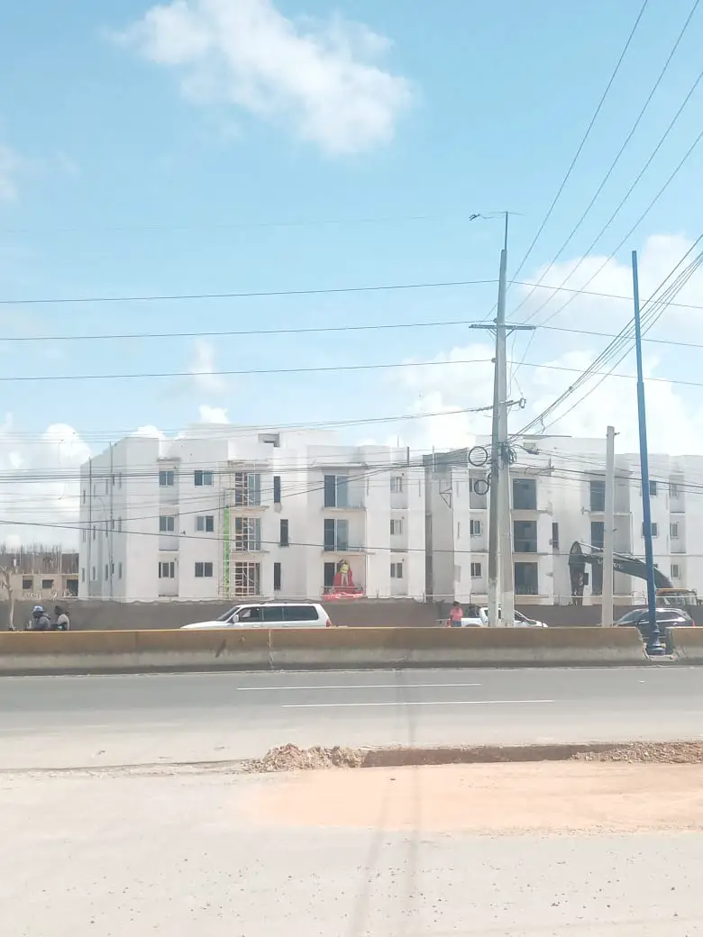 Hermosos Apartamentos Con 80 Metros de Construccion !!! Foto 7282609-9.jpg