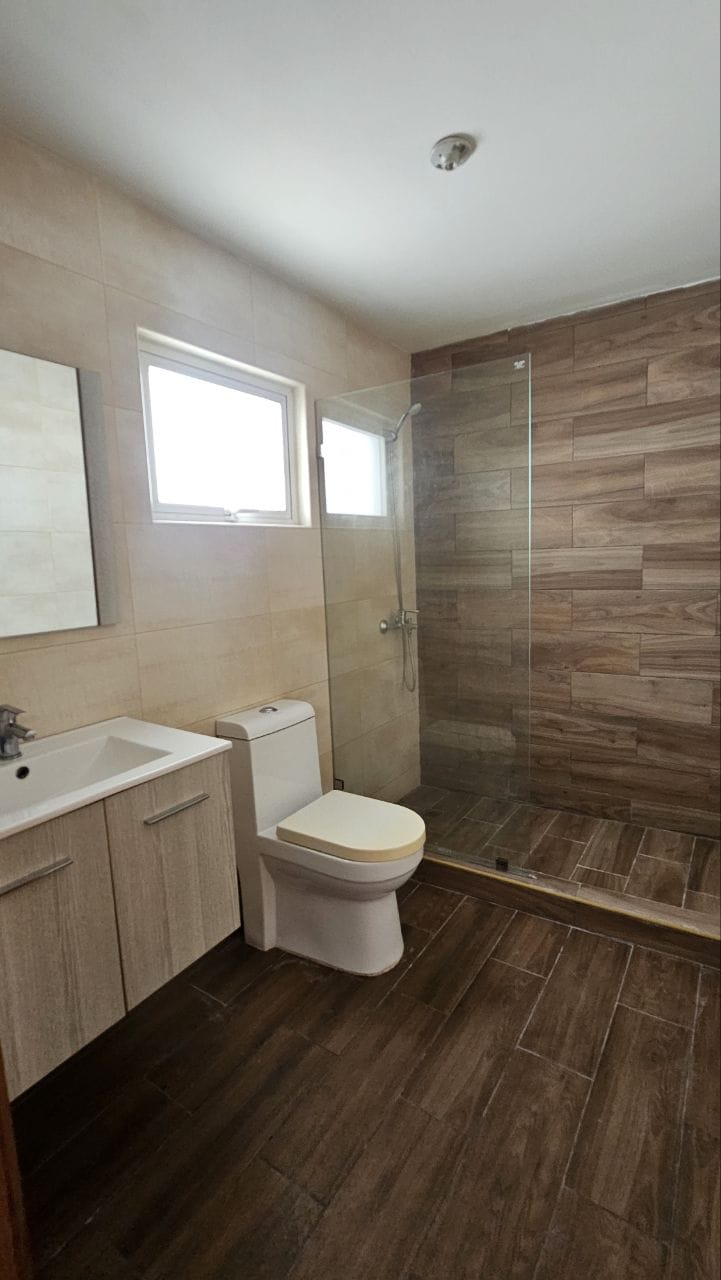 Apartamento en Gazcue ideal para inversión!  Espacioso y bien ubicado  Foto 7282622-11.jpg