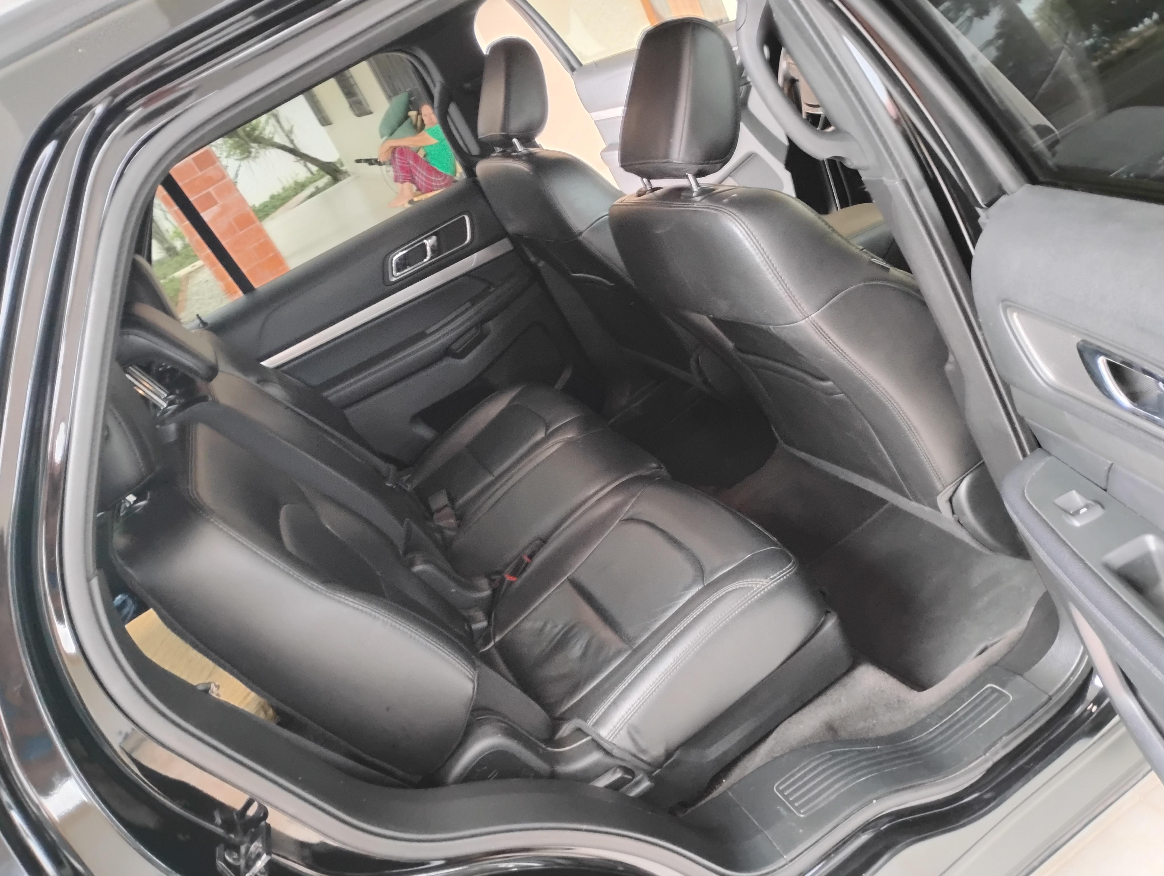  Ford Explorer 2018 en La Vega Foto 7282625-4.jpg
