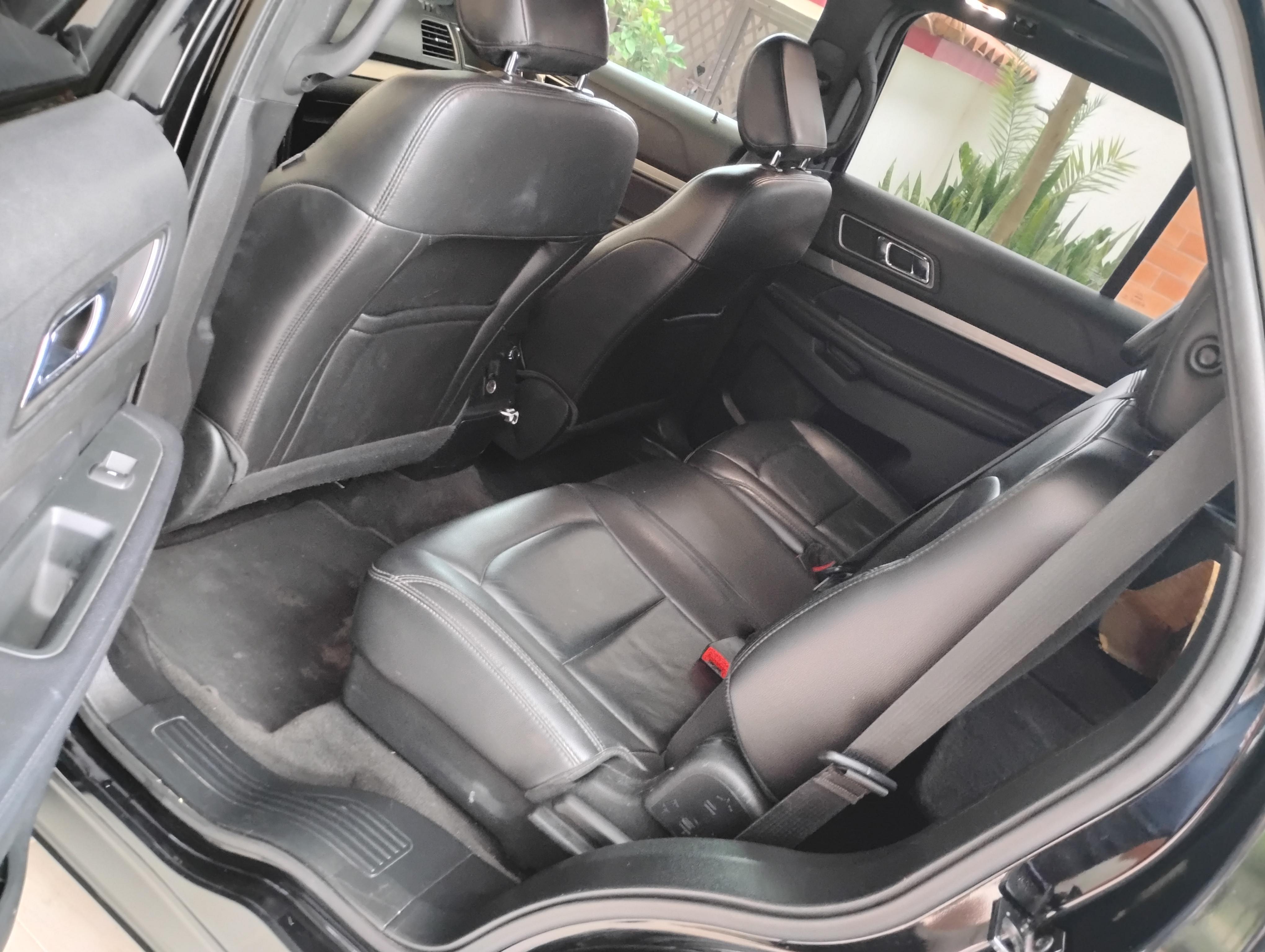  Ford Explorer 2018 en La Vega Foto 7282625-6.jpg