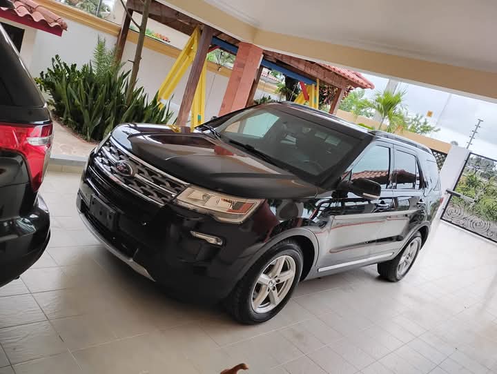 Ford Explorer 2018  en La Vega Foto 7282640-1.jpg