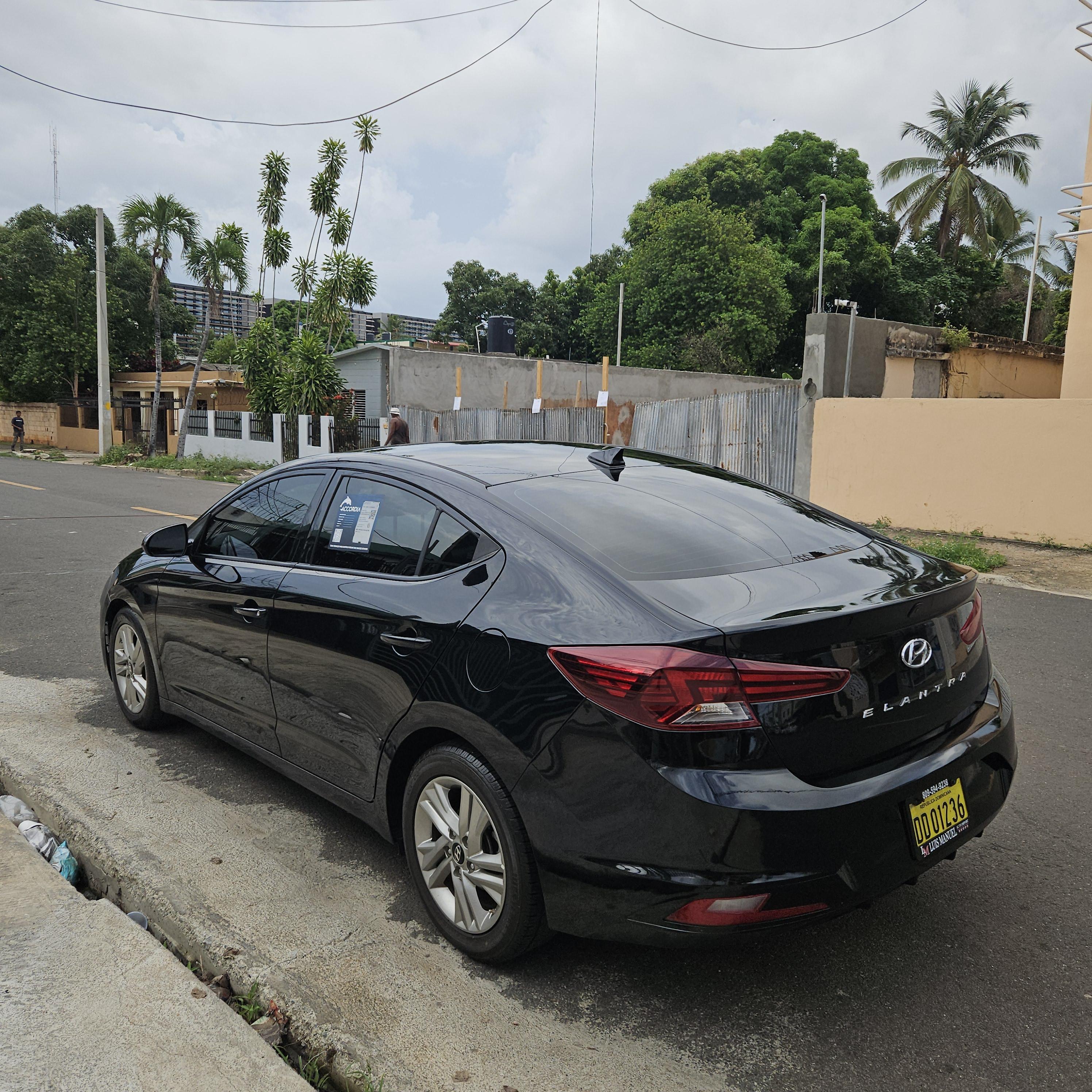 Hyundai elantra 2019 sel Foto 7282649-3.jpg