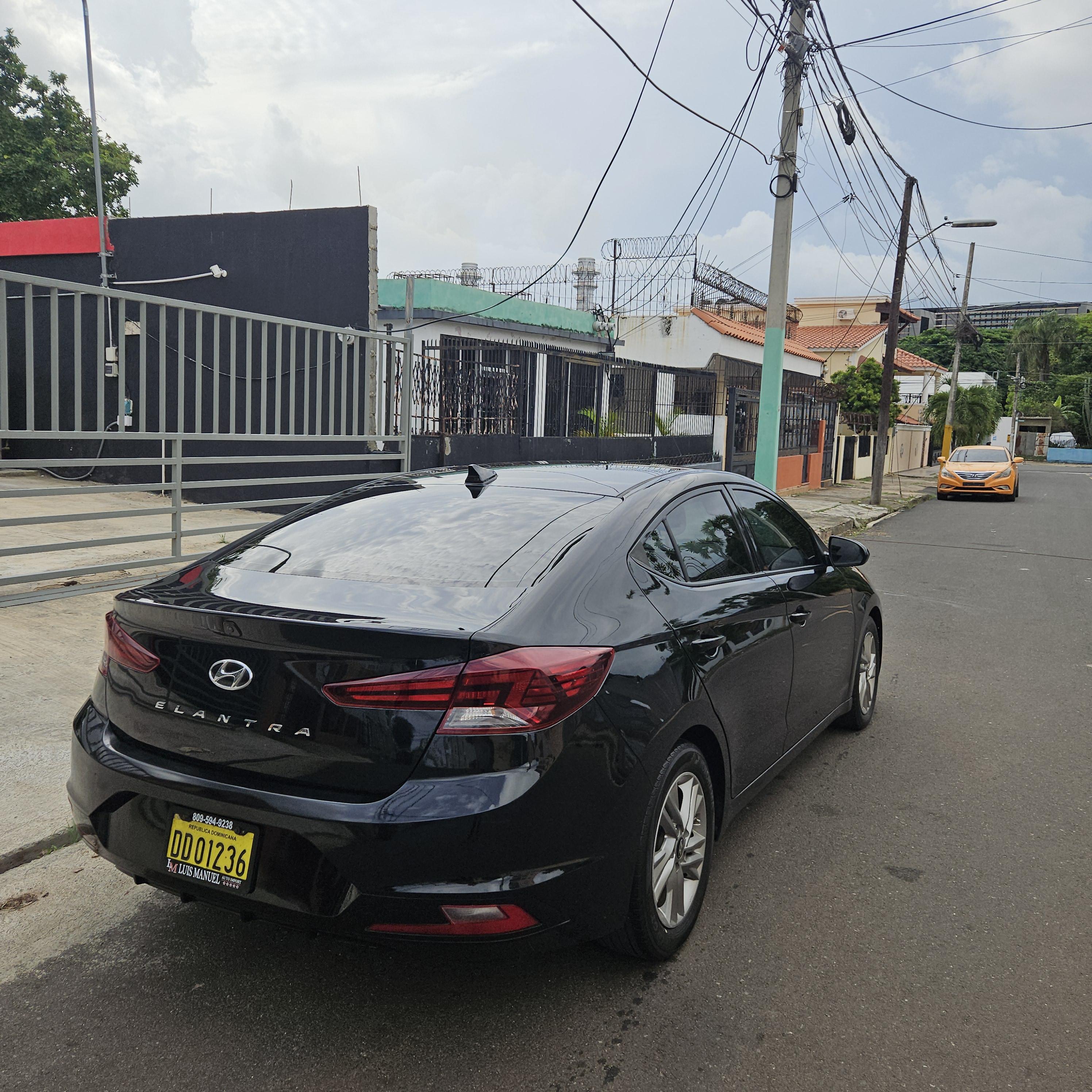 Hyundai elantra 2019 sel Foto 7282649-4.jpg