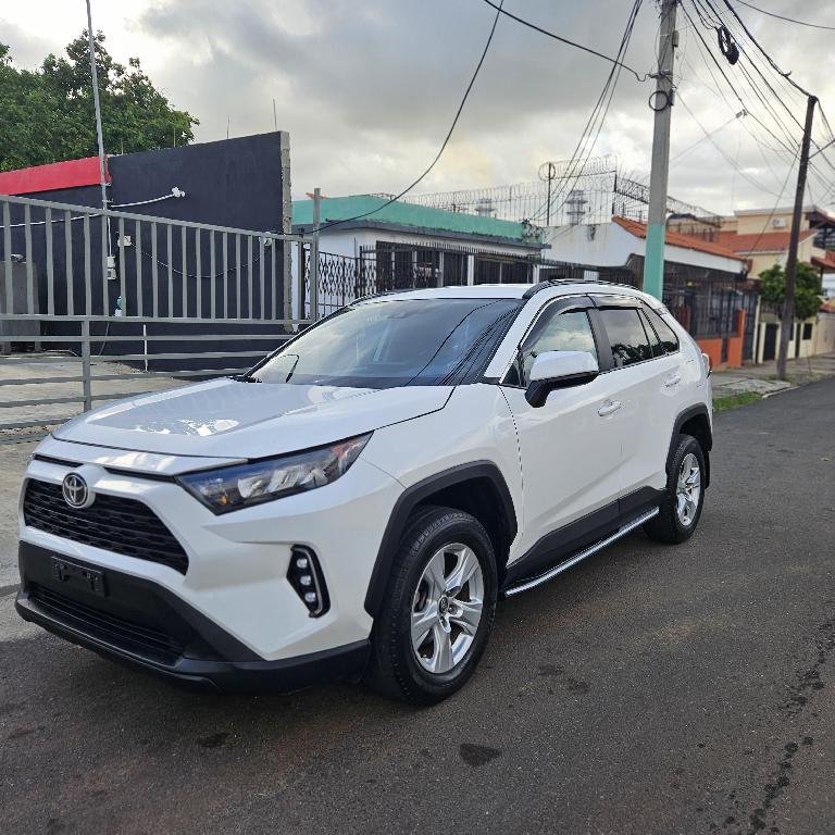 TOYOTA RAV4 2022 Foto 7282655-1.jpg