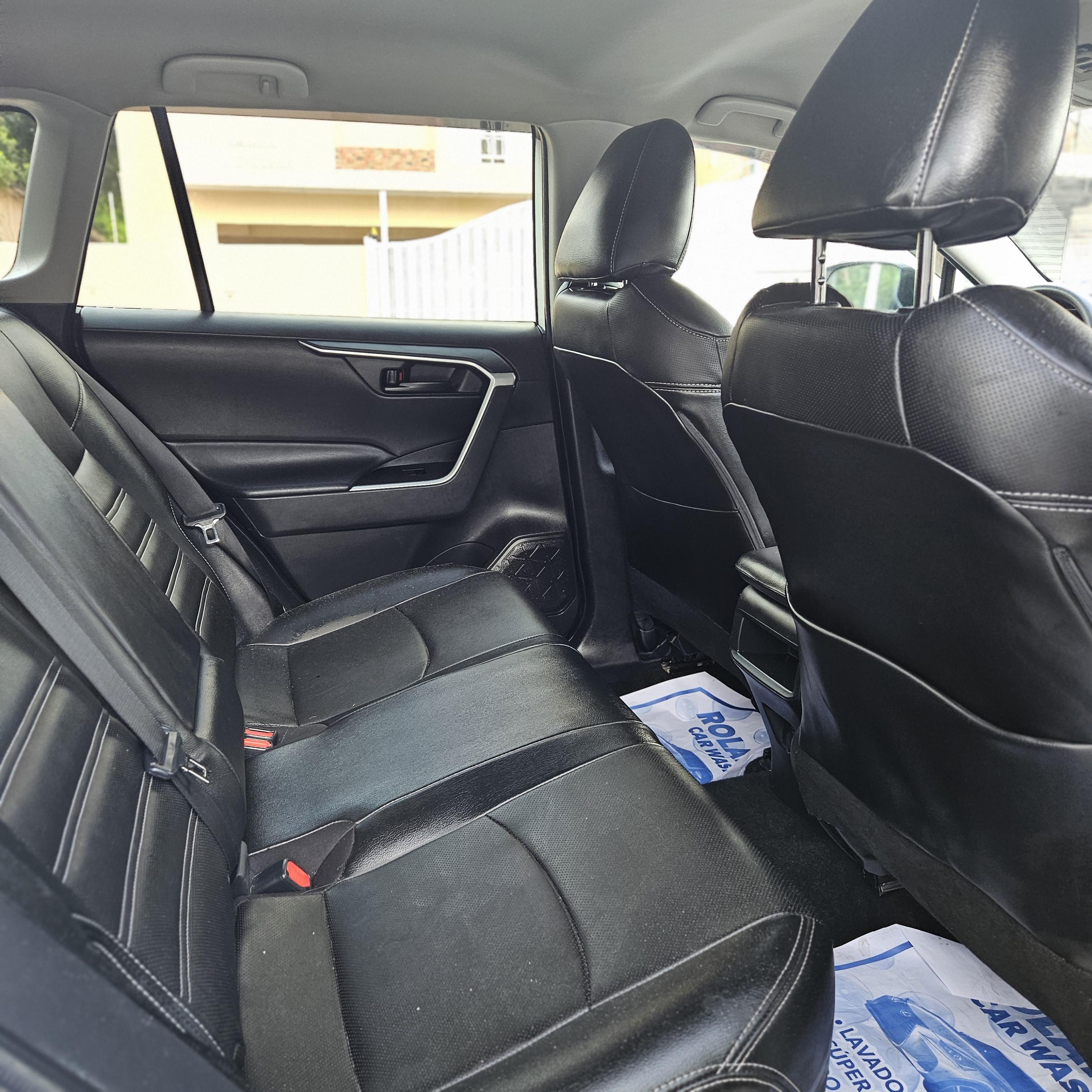 TOYOTA RAV4 2022 Foto 7282655-6.jpg