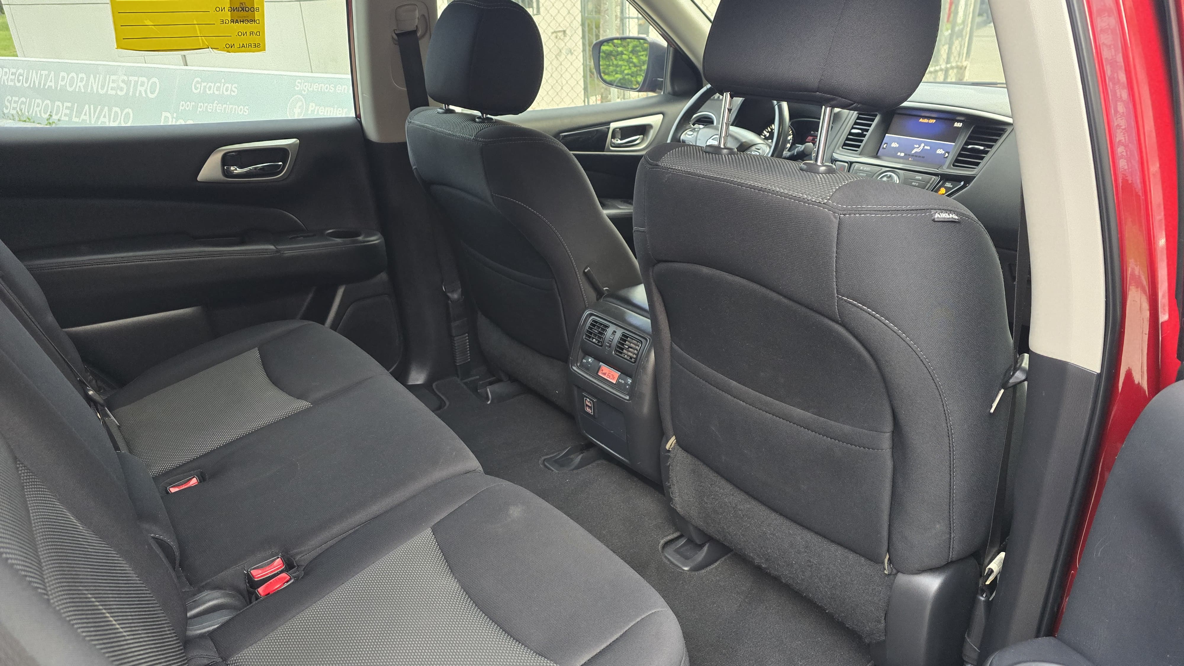 Nissan Pathfinder SV 4x4 2018 Clean Carfax Recien importada Foto 7282757-11.jpg