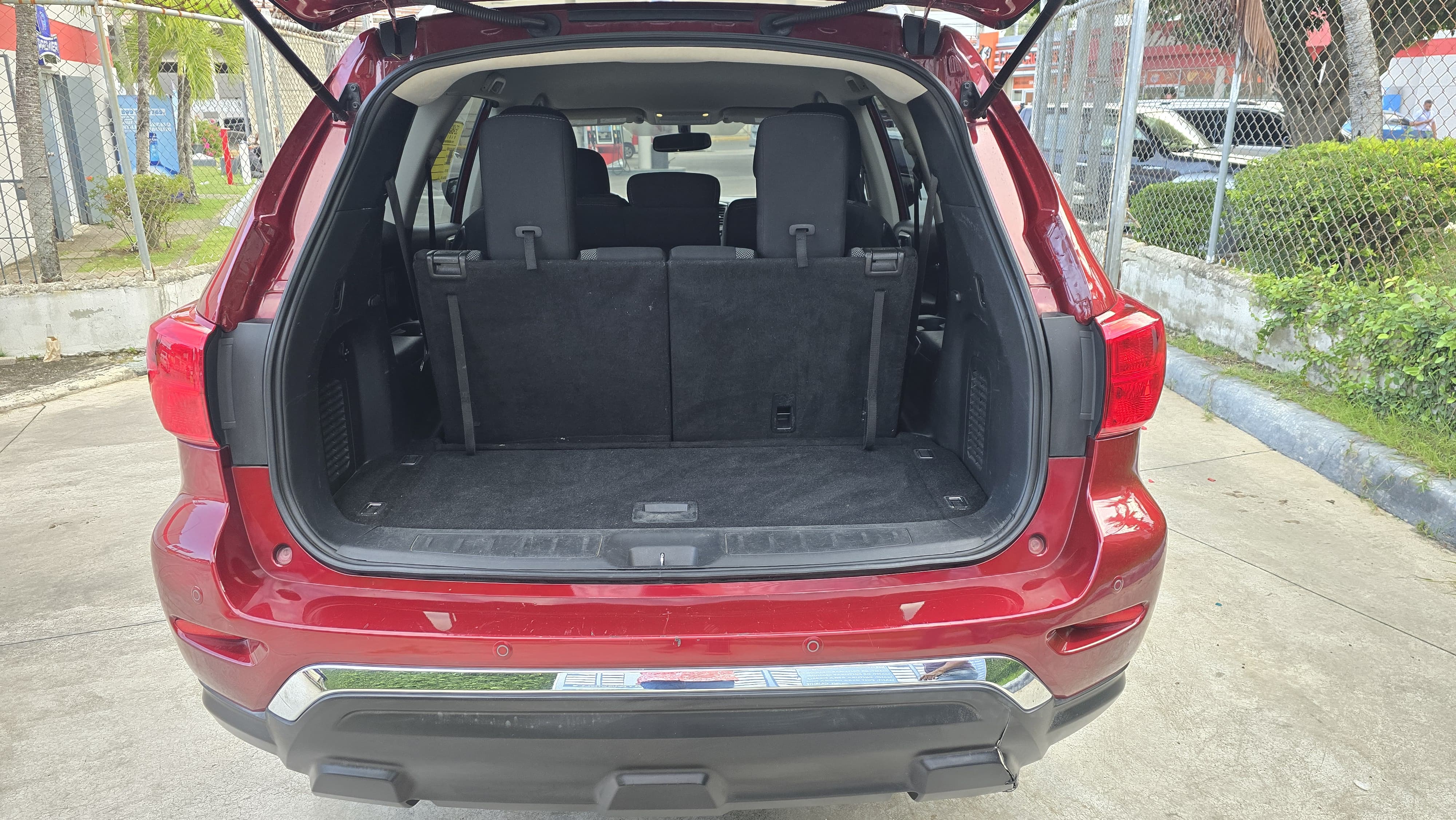 Nissan Pathfinder SV 4x4 2018 Clean Carfax Recien importada Foto 7282757-13.jpg
